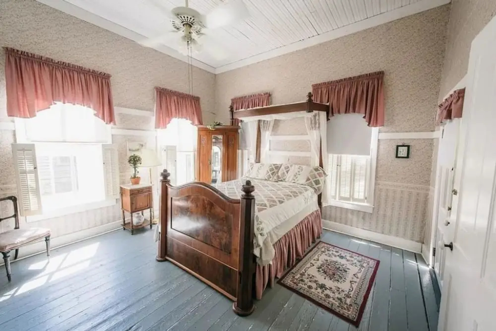 The Inn At Salado