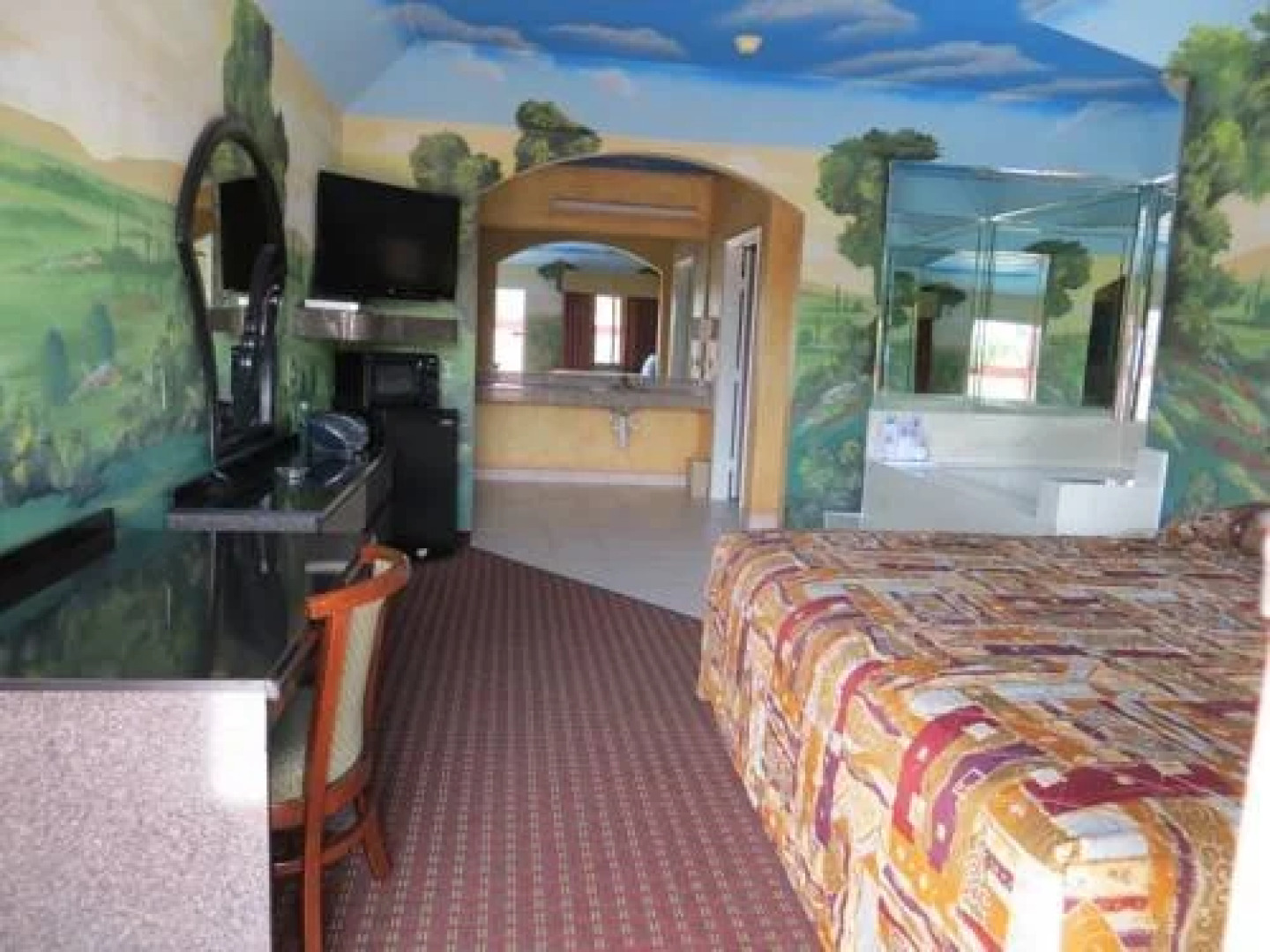 Airport Palace Inn Spencer Hwy