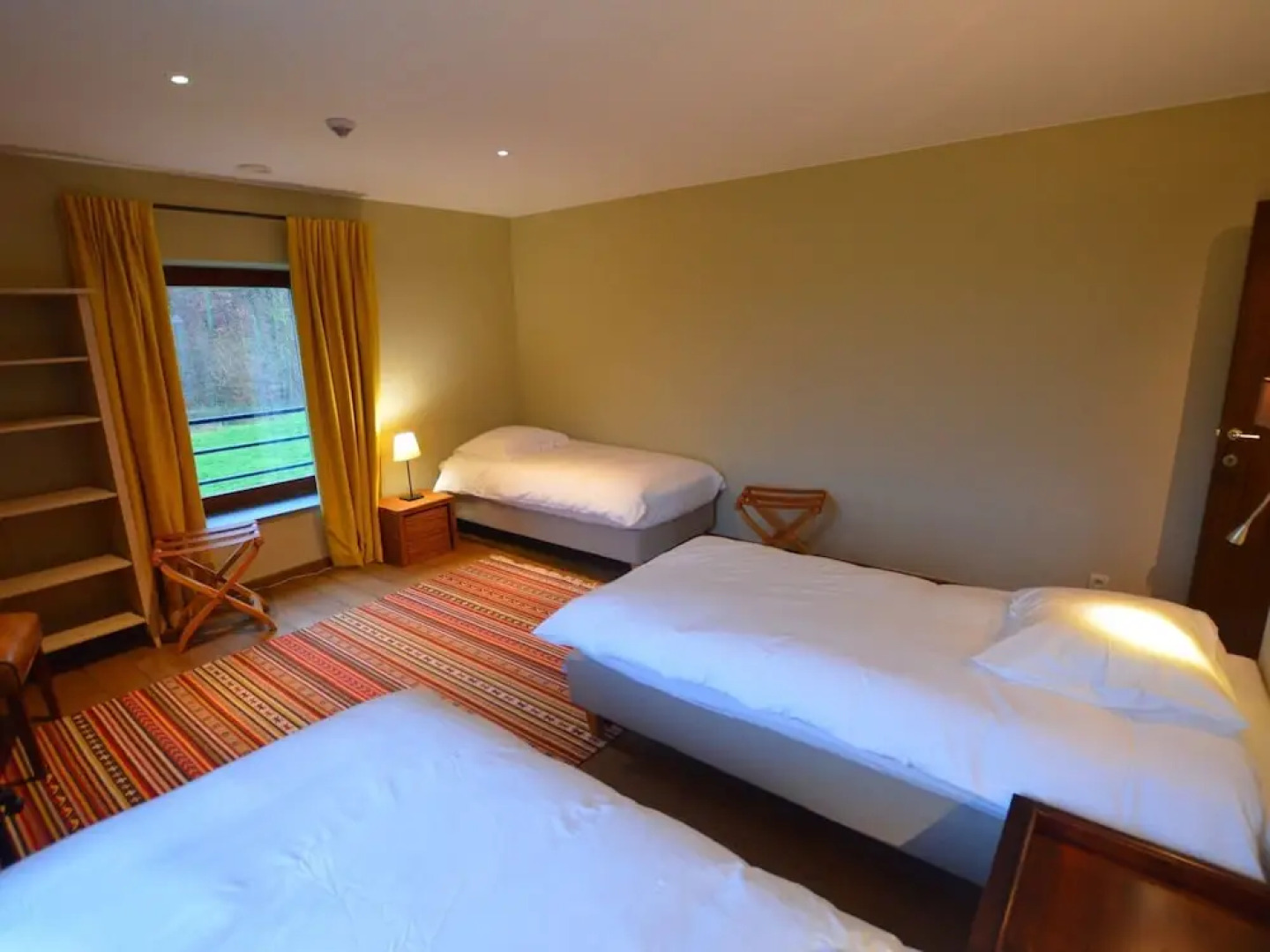 Lovely Holiday Home In Mettet With Garden