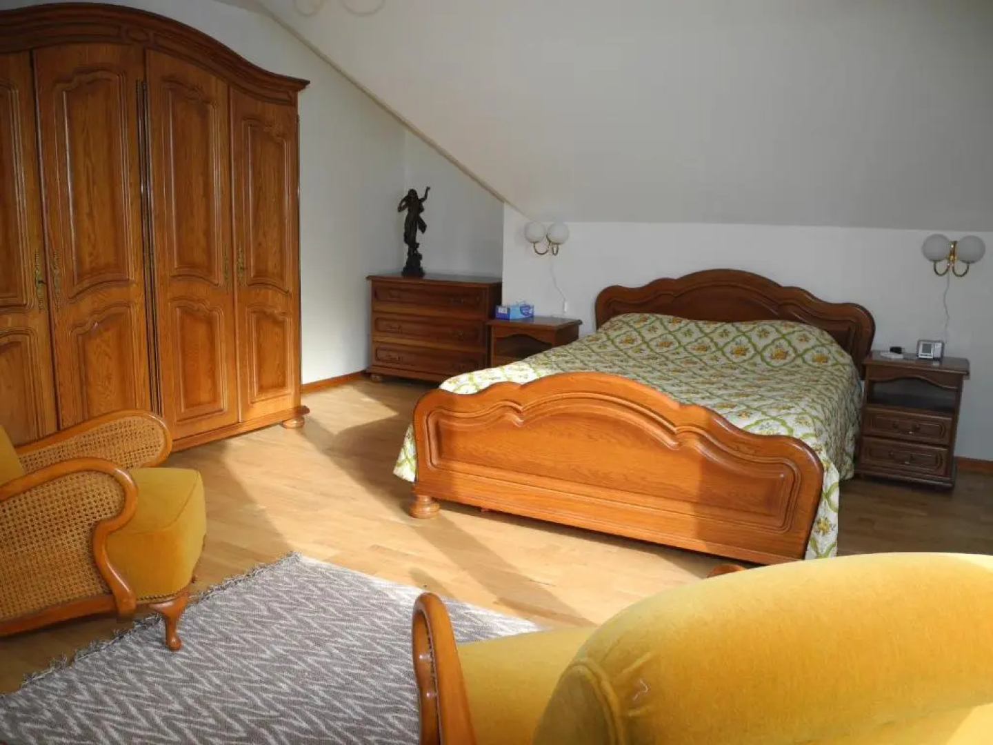 Au Pied du Chateau