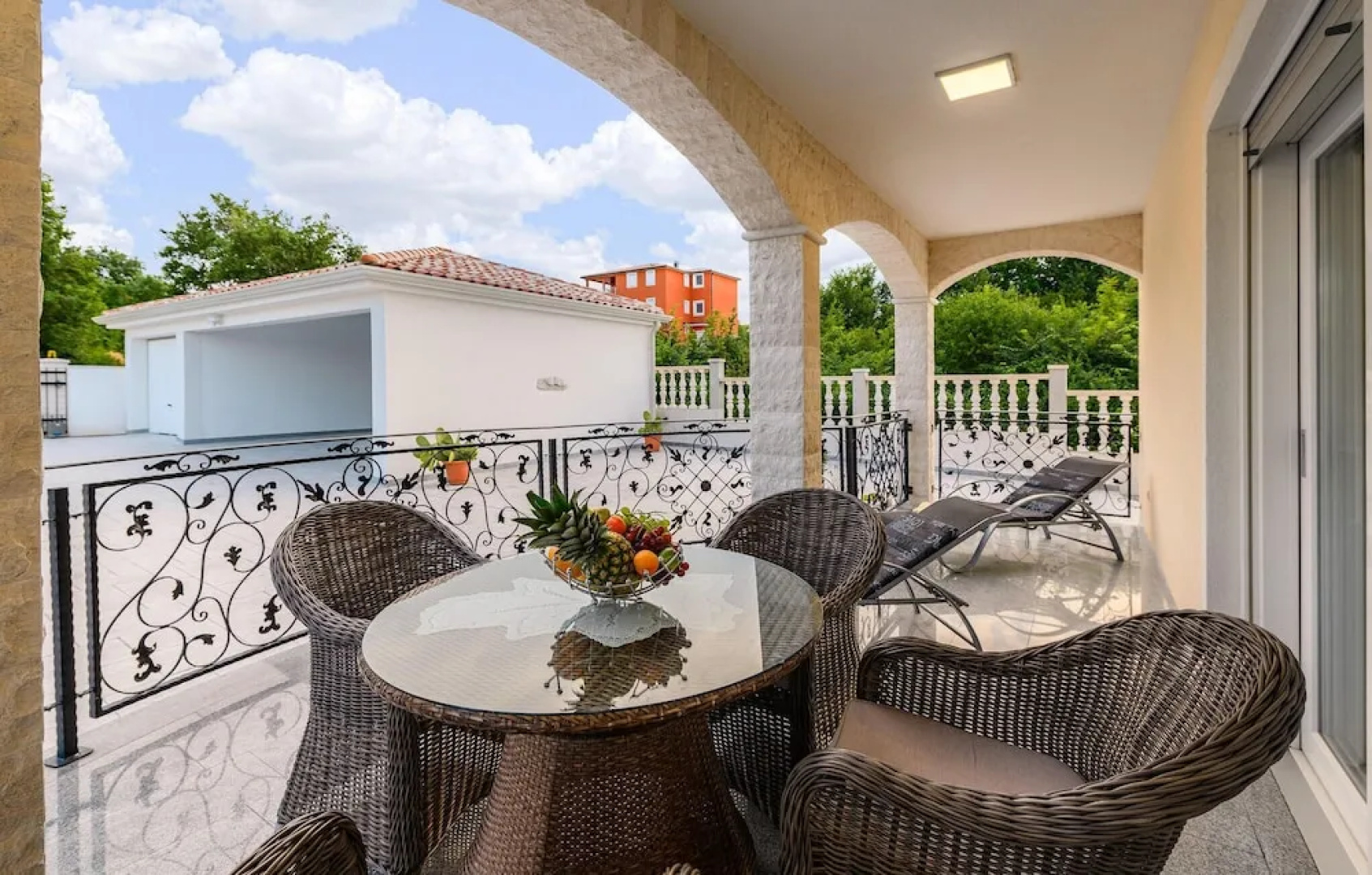 Nice Home in Buje With Wifi and 2 Bedrooms
