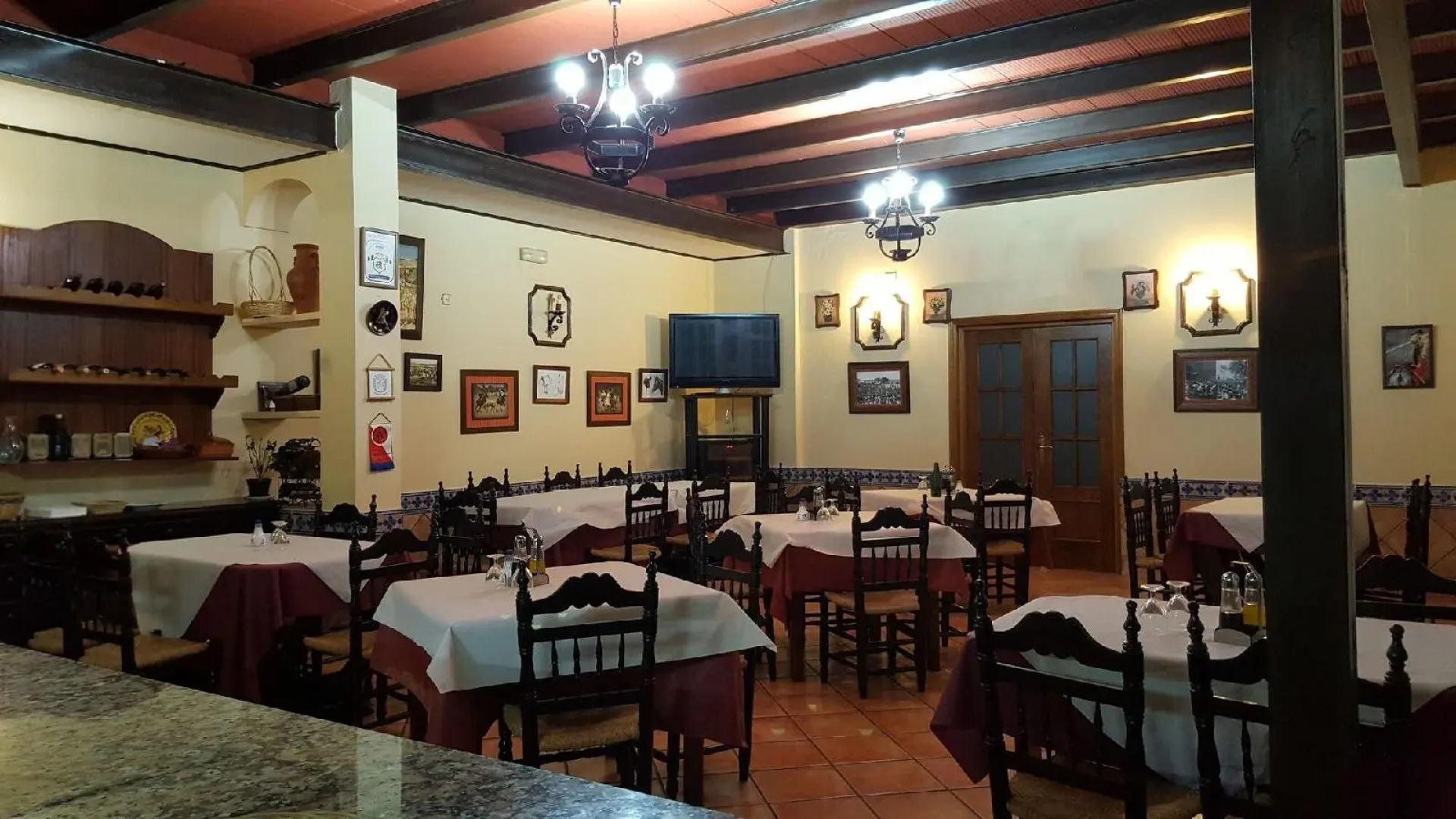 Hostal Restaurante el Lirio