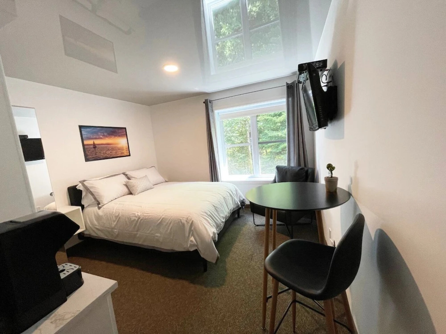 Au Sommet Du Lac Magog