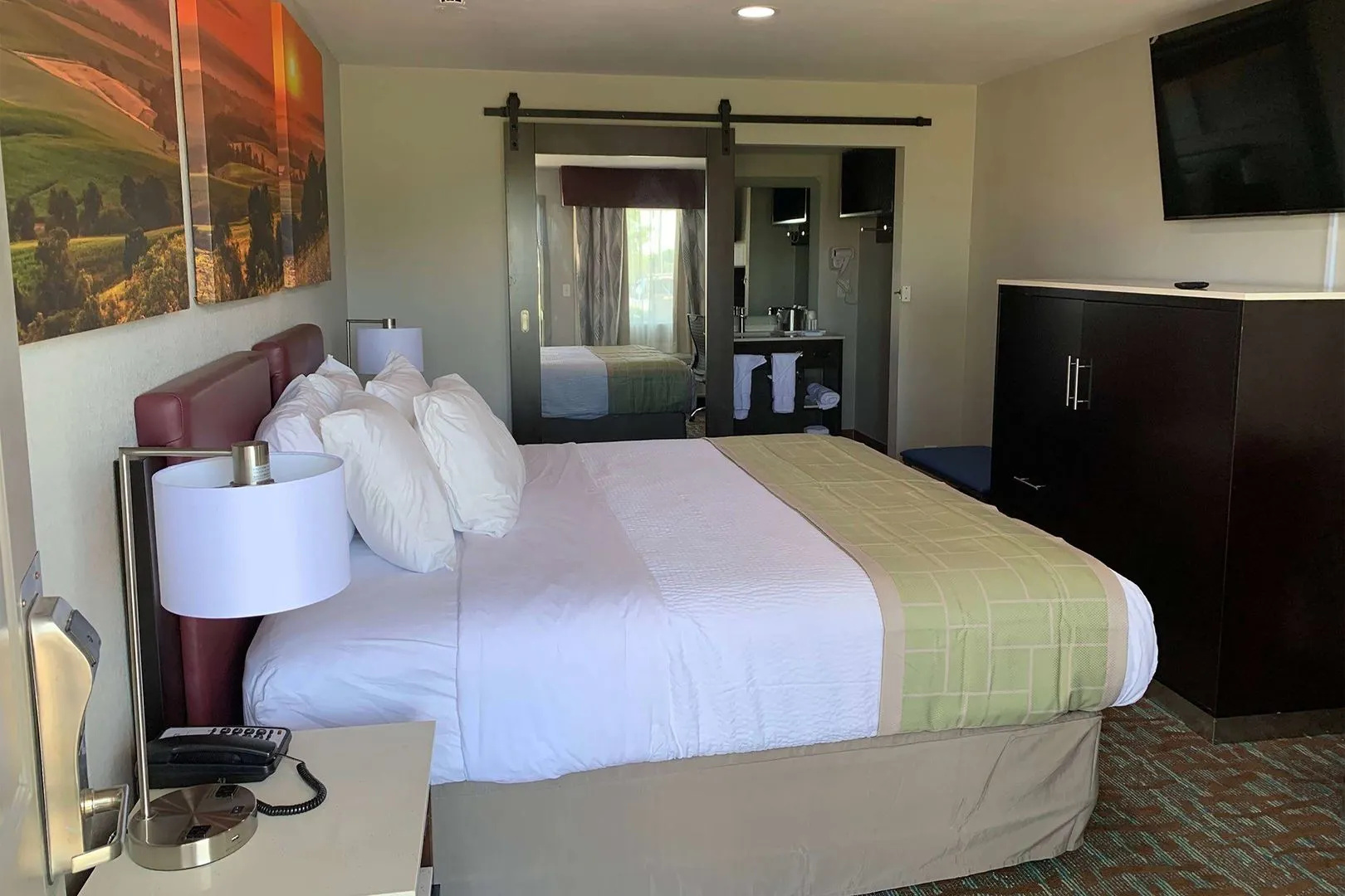 Days Inn by Wyndham Bellville Mansfield