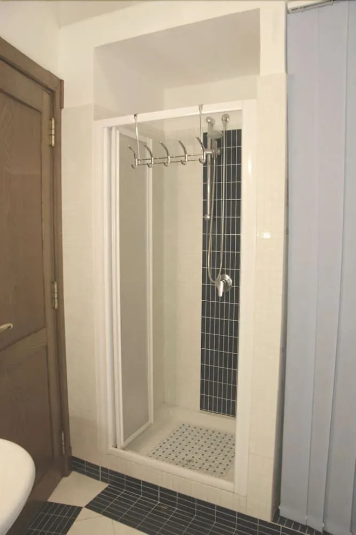 Del Conte Caracciolo