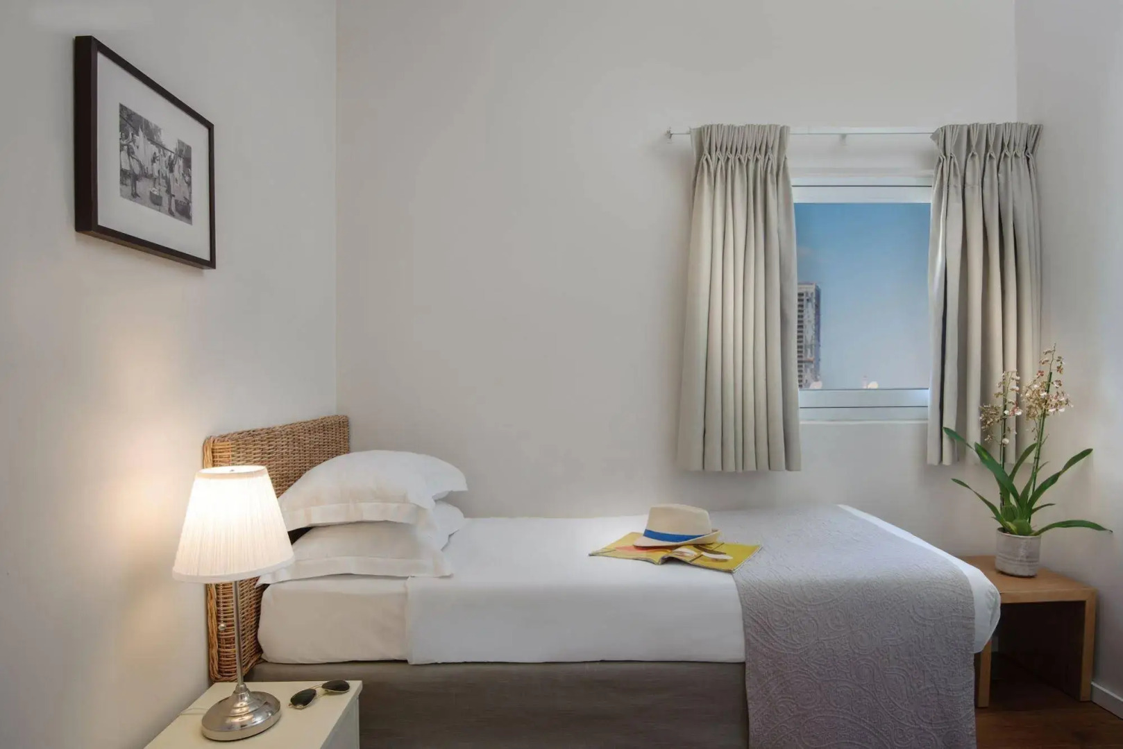 Dizengoff Suites Hotel