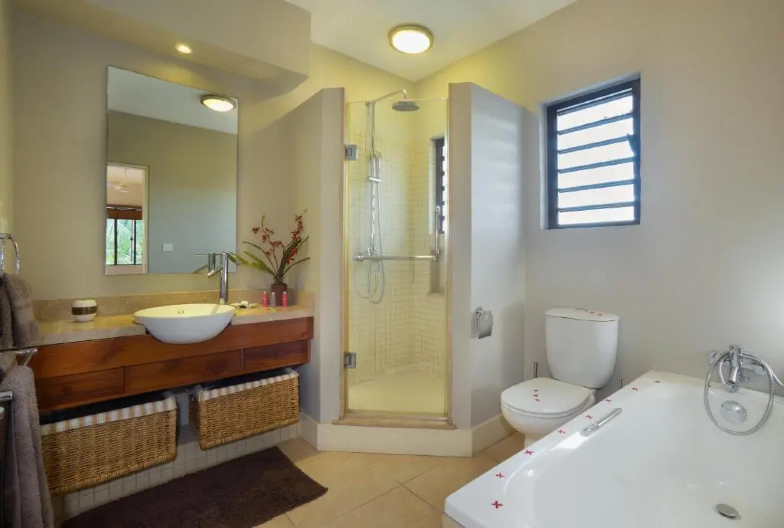 Bel Azur Beachfront Suites and Penthouses by Lov