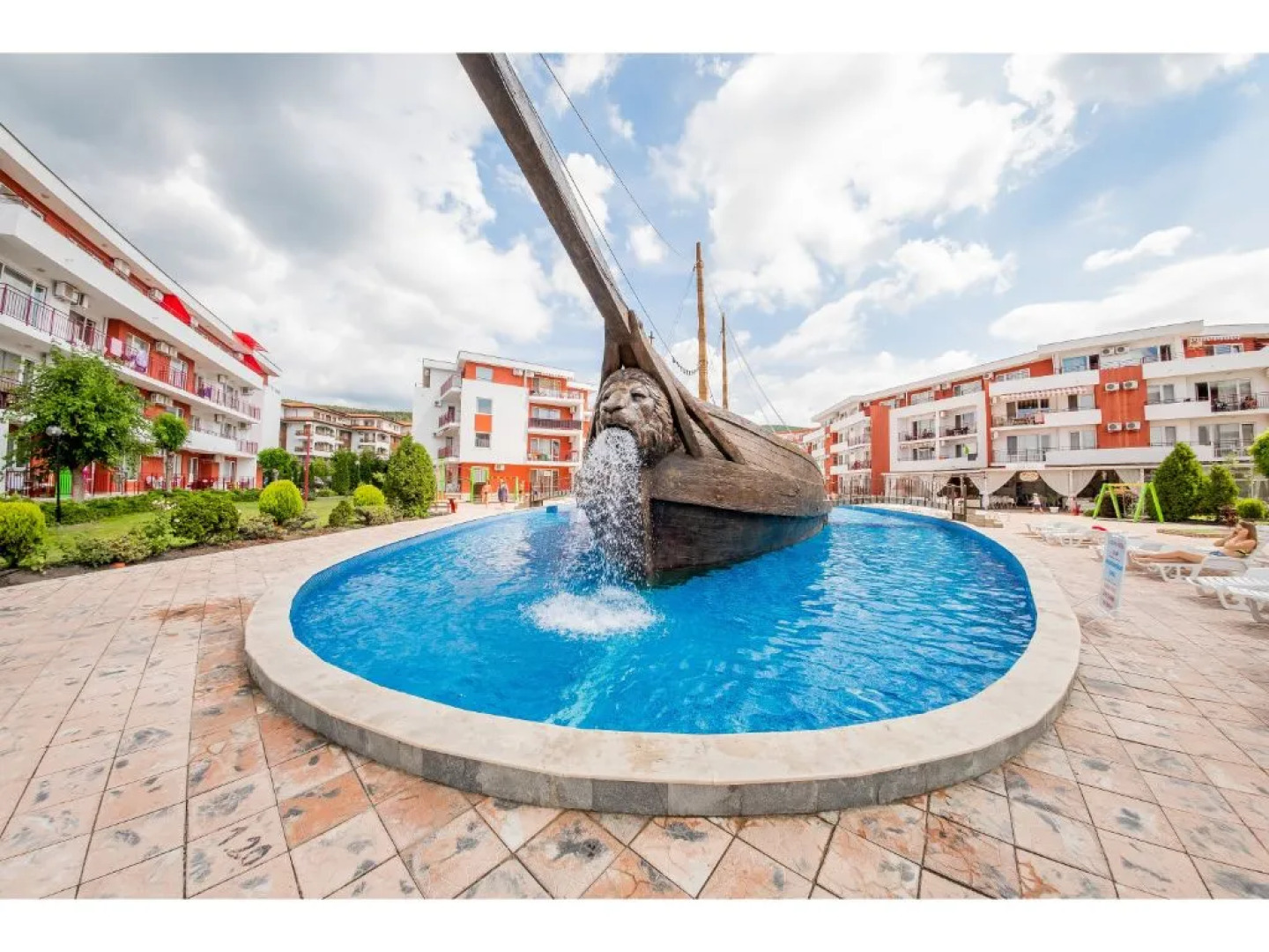 Privilege Fort Beach