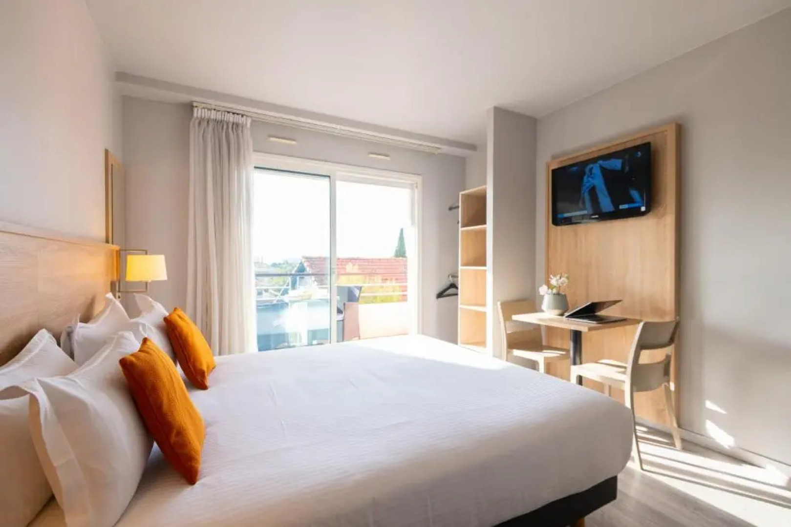 Zenitude Hôtel-Résidences Le Cannet