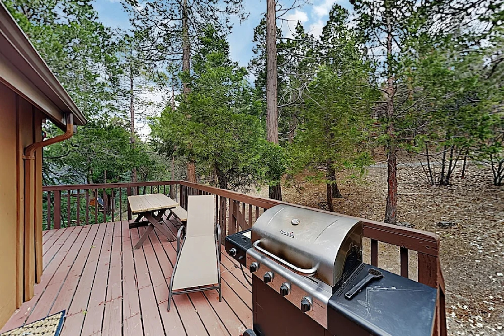 Spacious Rural Retreat: Wraparound Deck, Game Room home