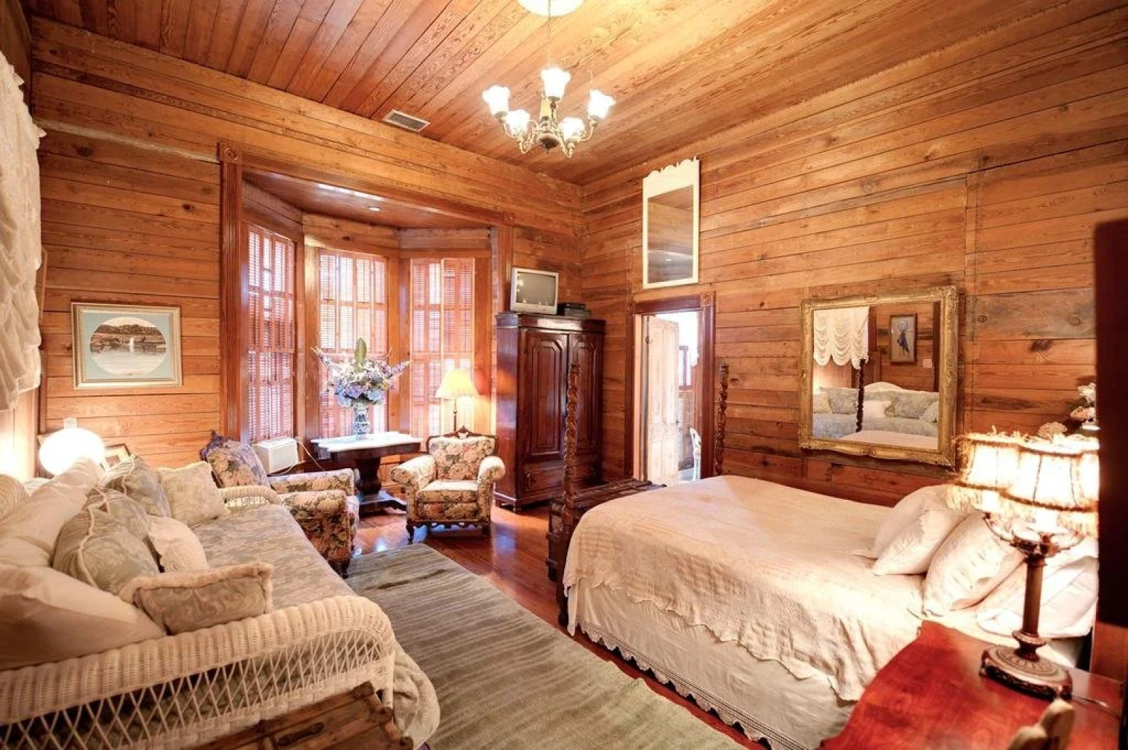 Antoinettes Cottage Bed and Breakfast