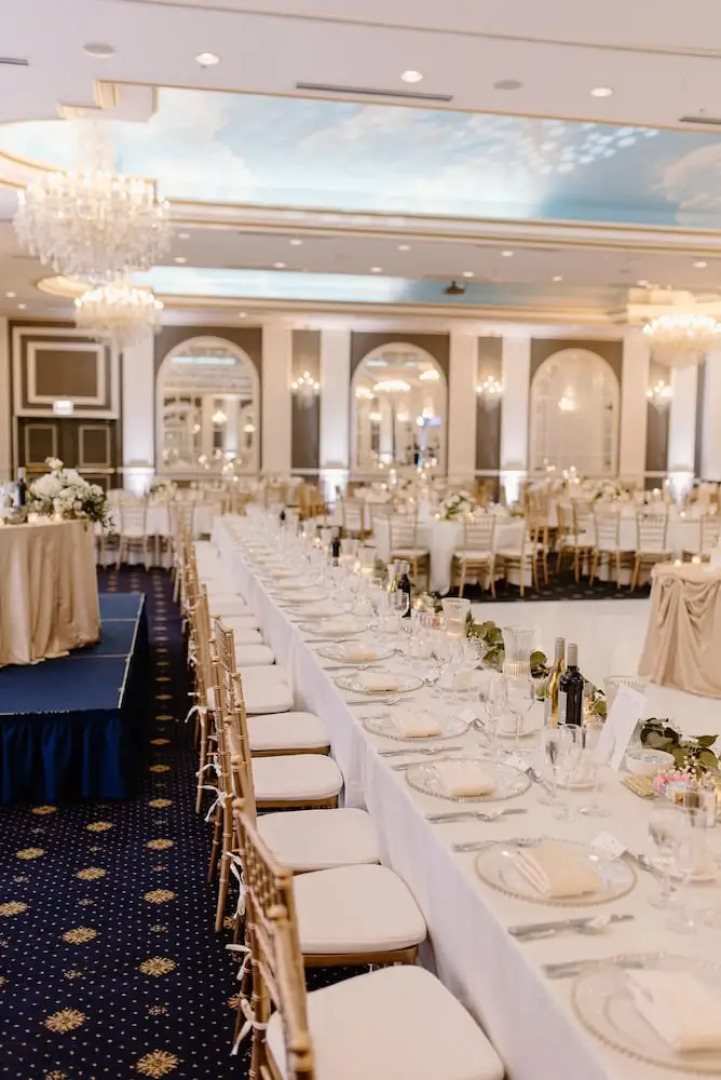 Chez Hotel Arlington Heights