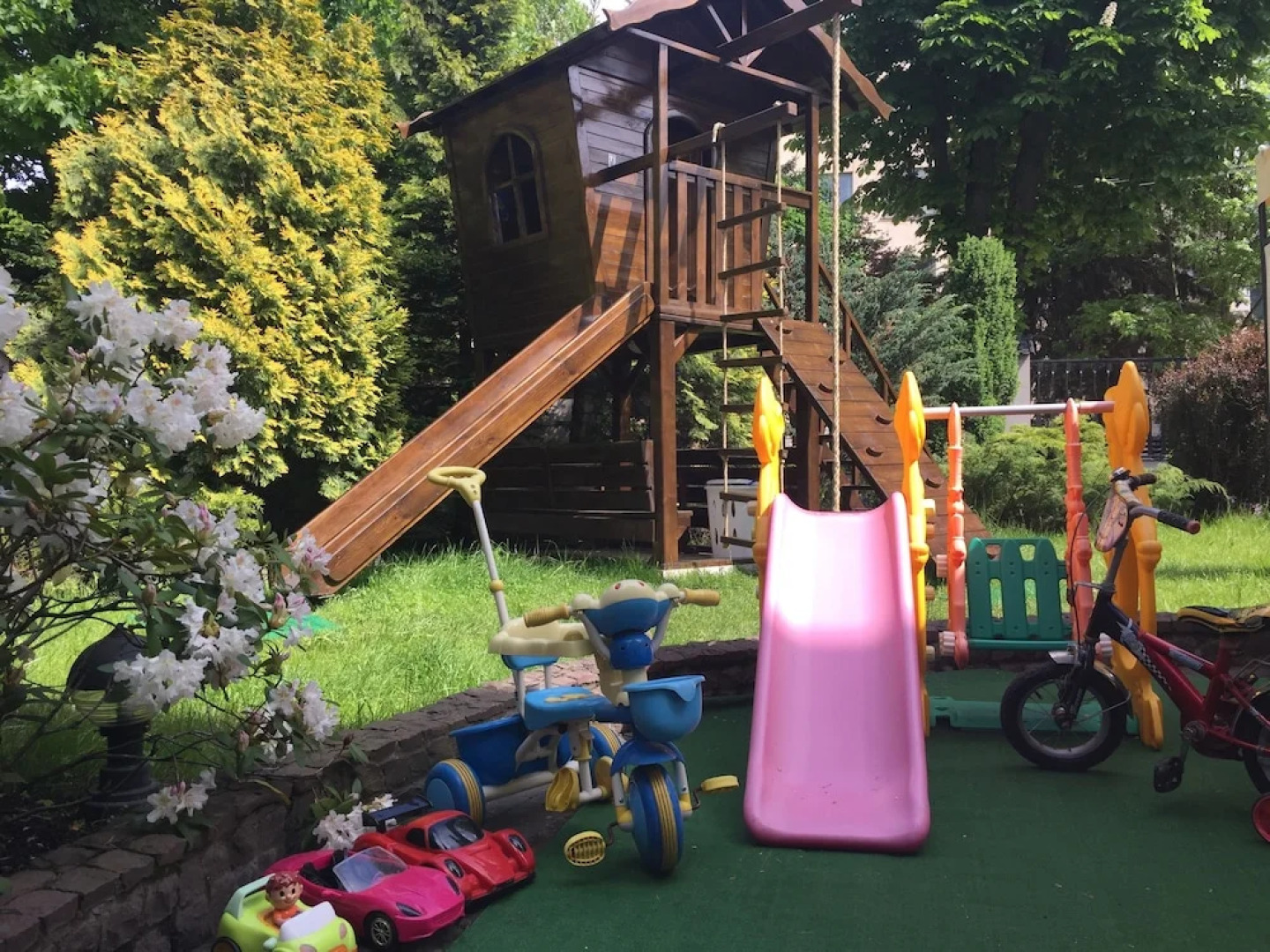 Отель «Эней»