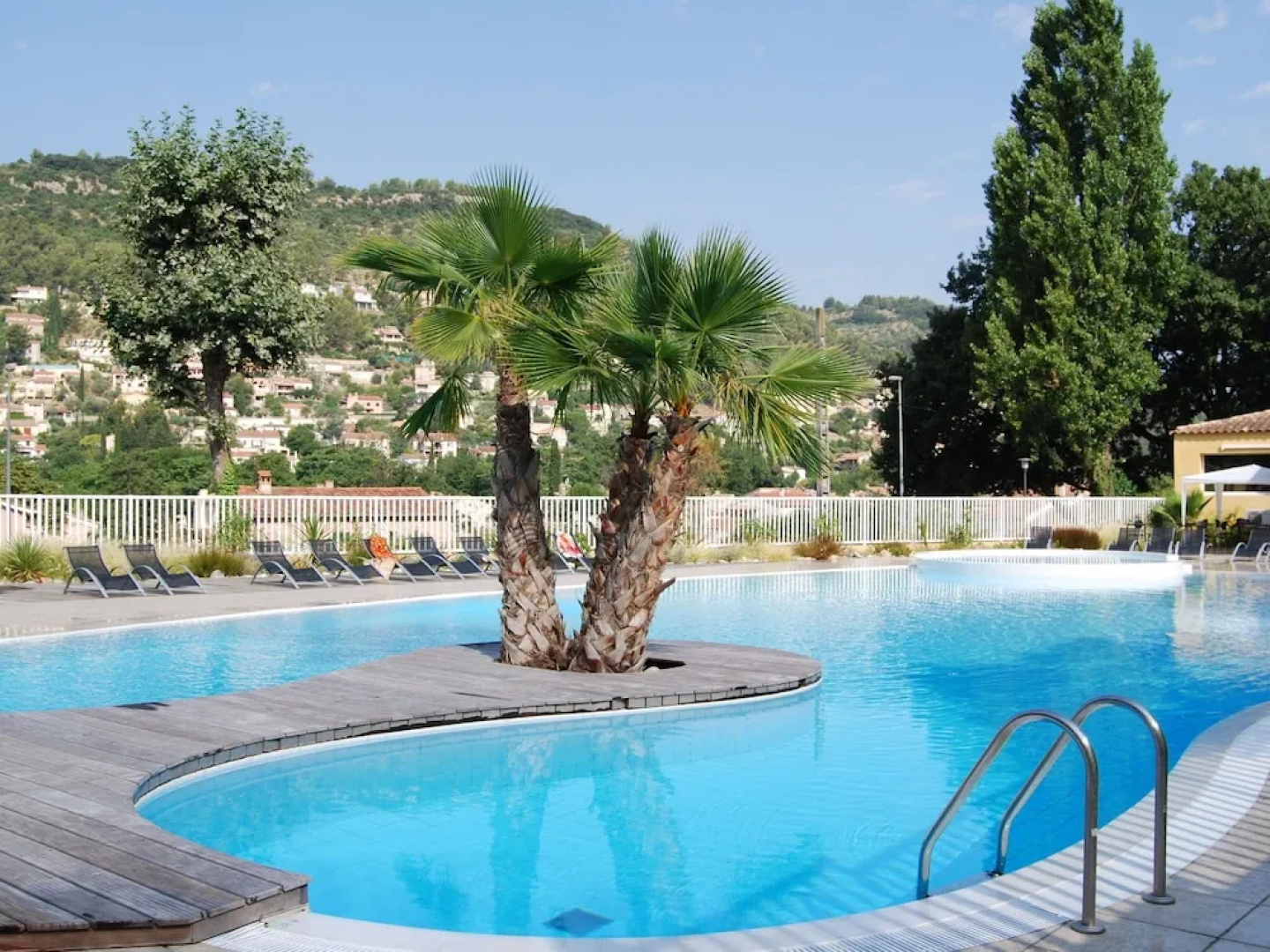 Cozy Cottage With AC, Located in the Beautiful Provence