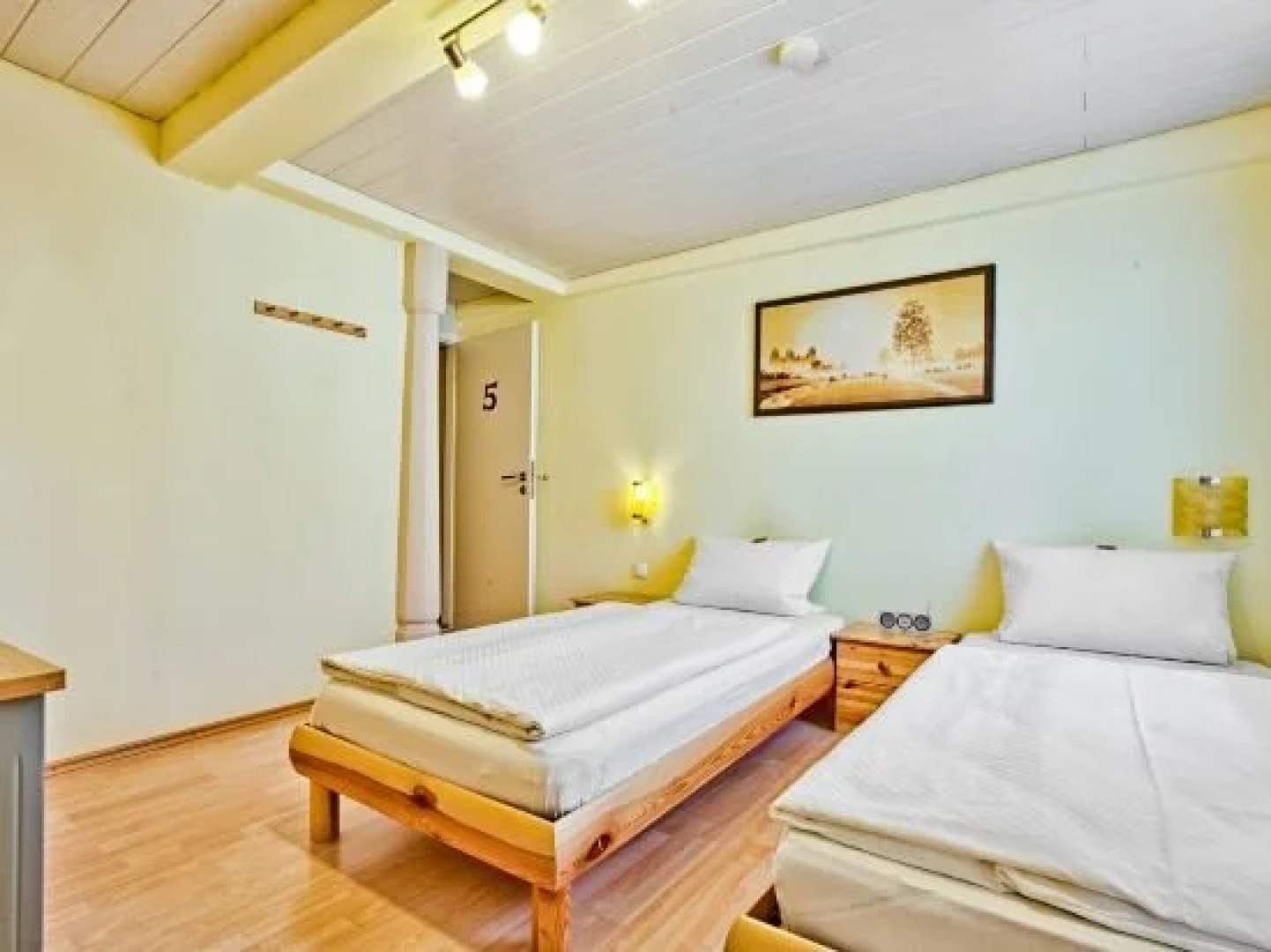 Landgasthaus Kreuz beim Tom