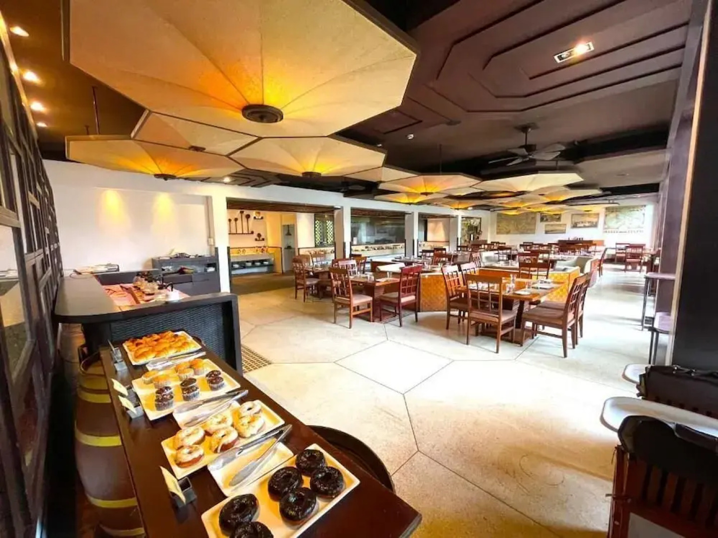 Plumeria Lake Resort & Spa