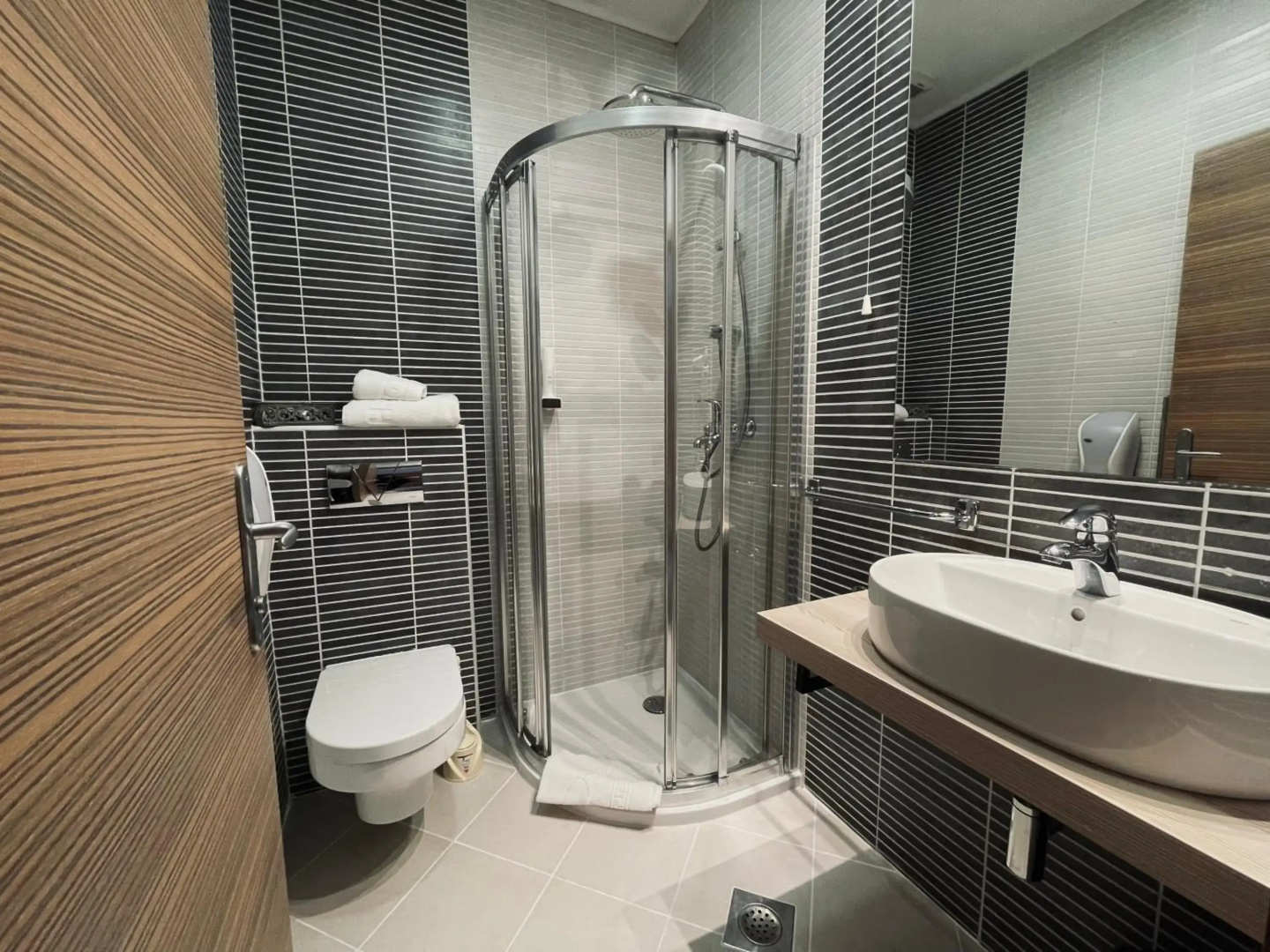 Hecco Deluxe Hotel