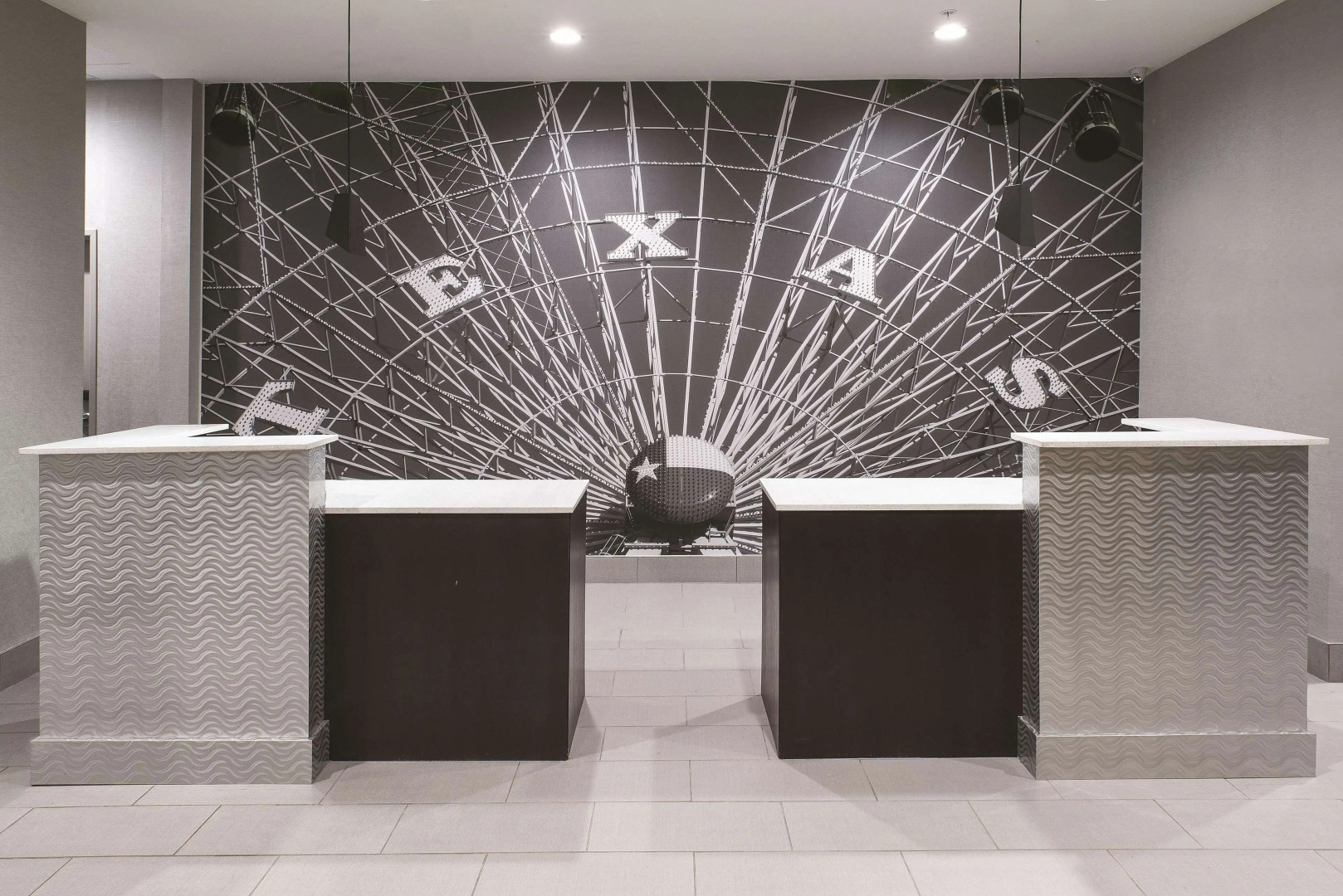 La Quinta Inn & Suites by Wyndham Fort Worth West - I-30