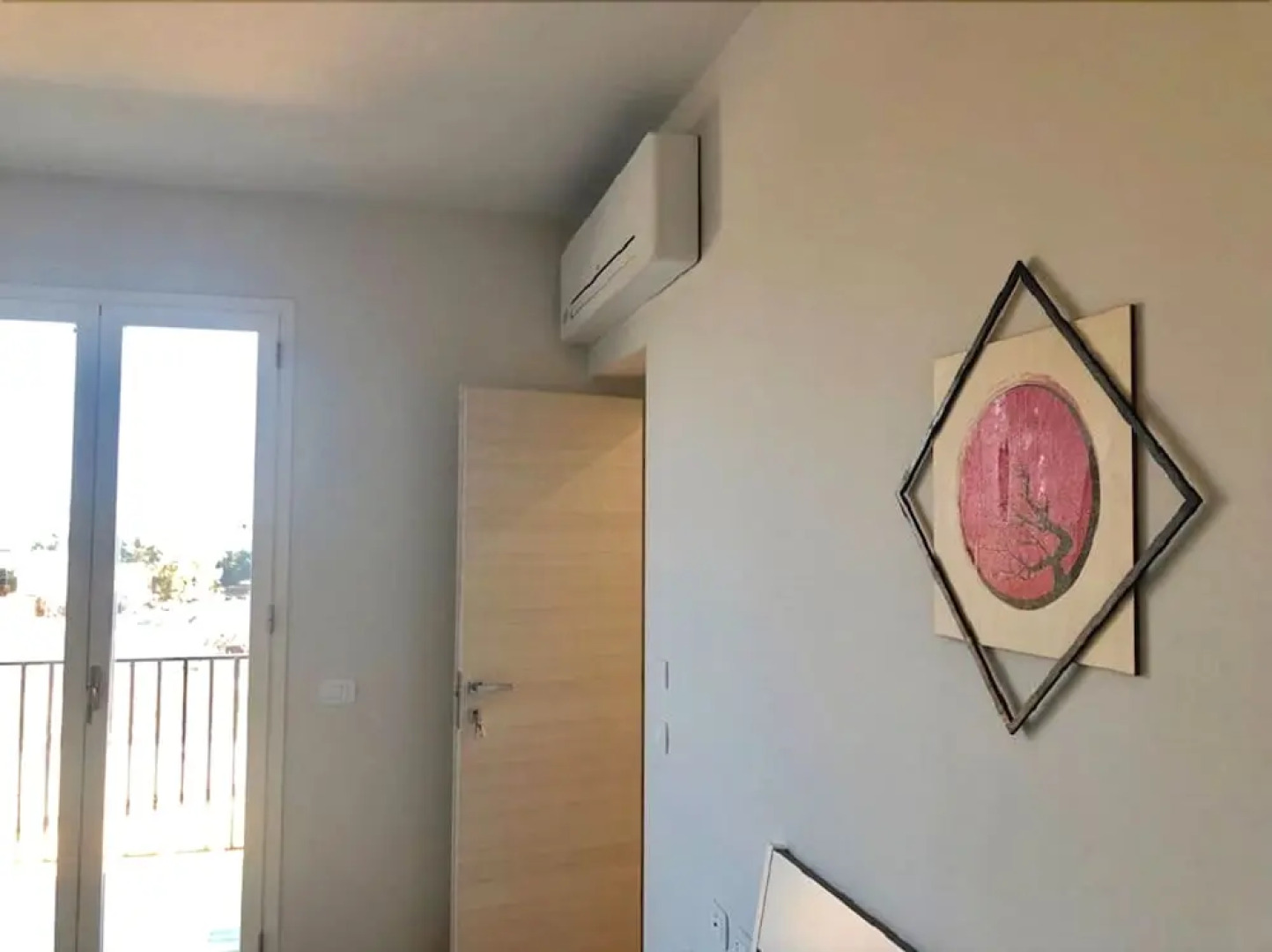 A Due Passi Dal Sole