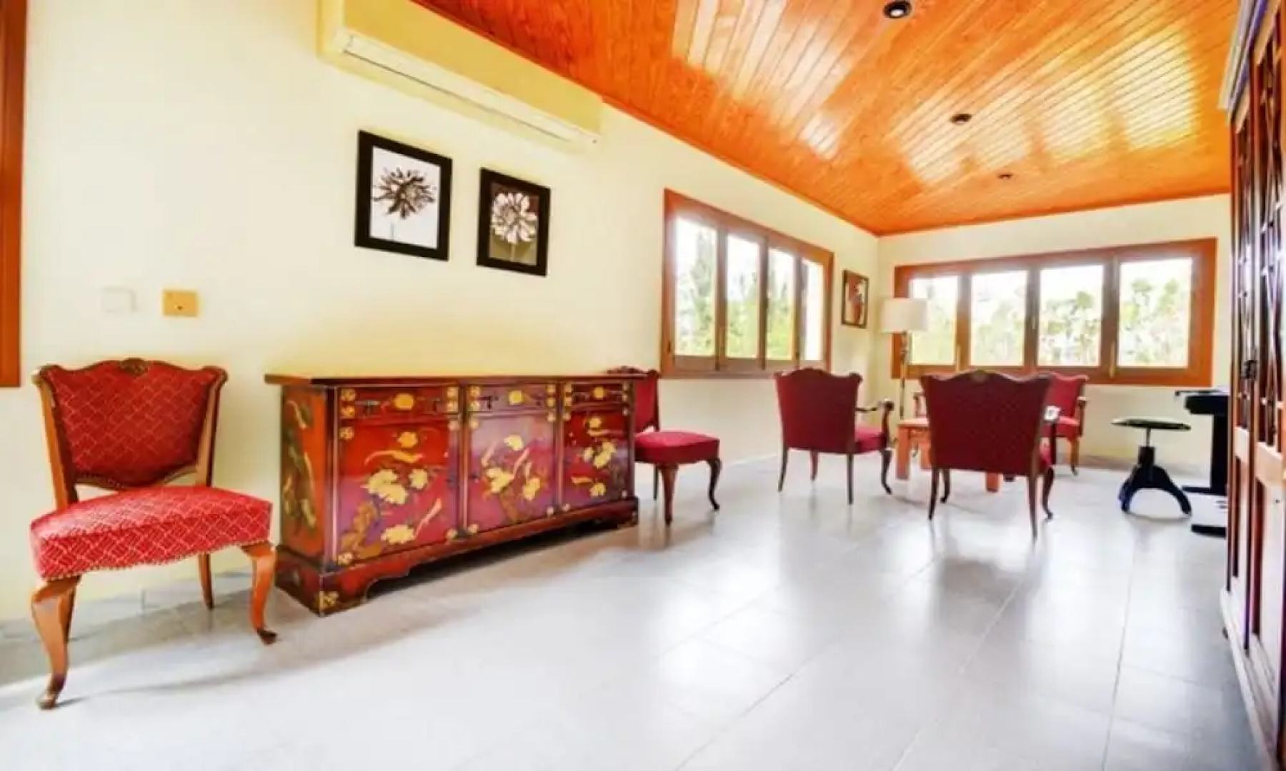 104635 -  Villa in Bunyola