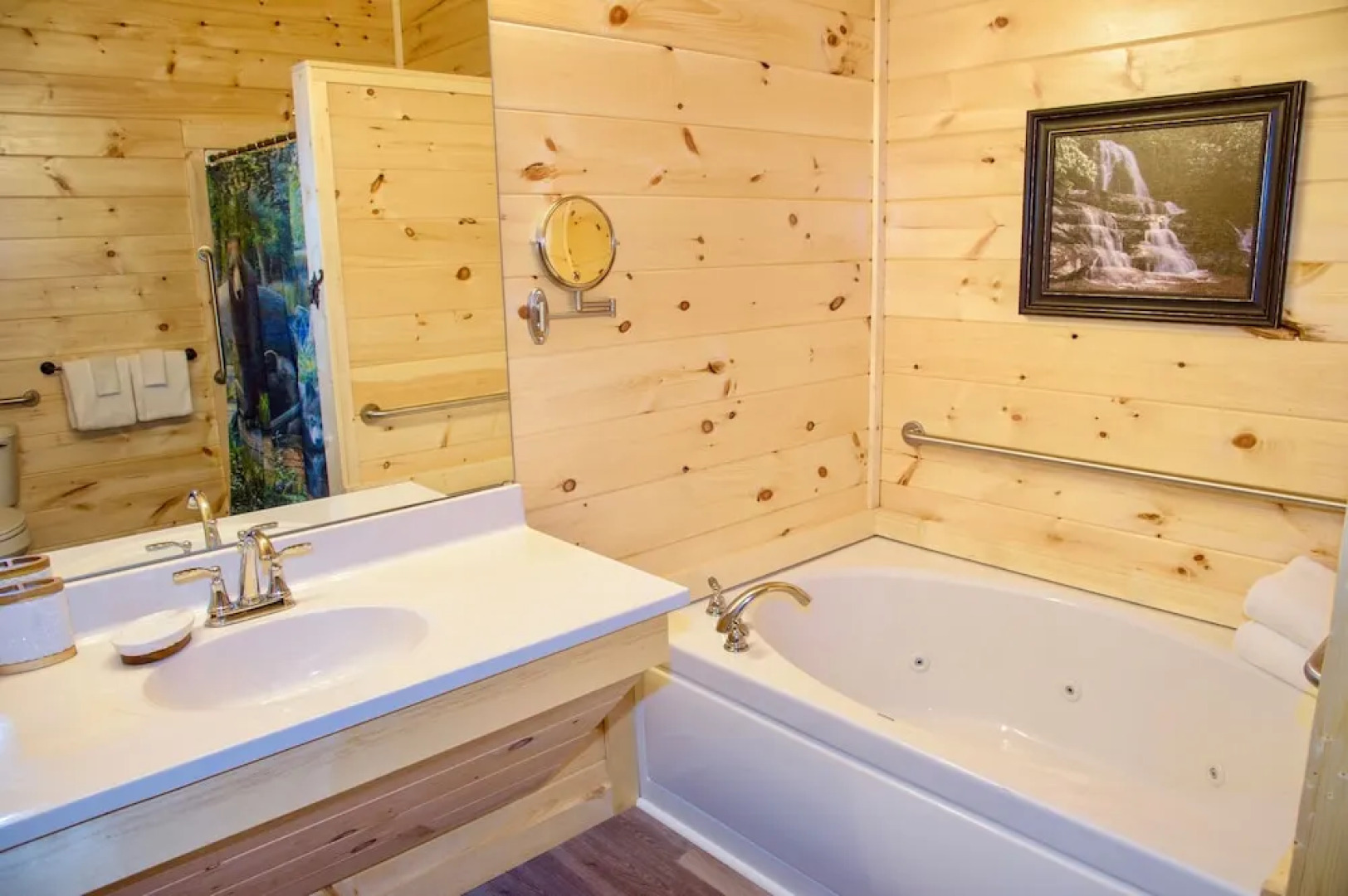 Mansion In The Sky 11 Bedroom Cabin by RedAwning