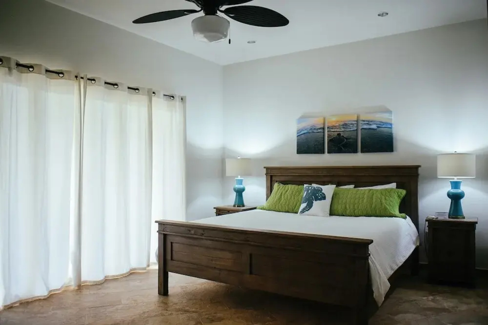 Red Frog Beach Island Resort