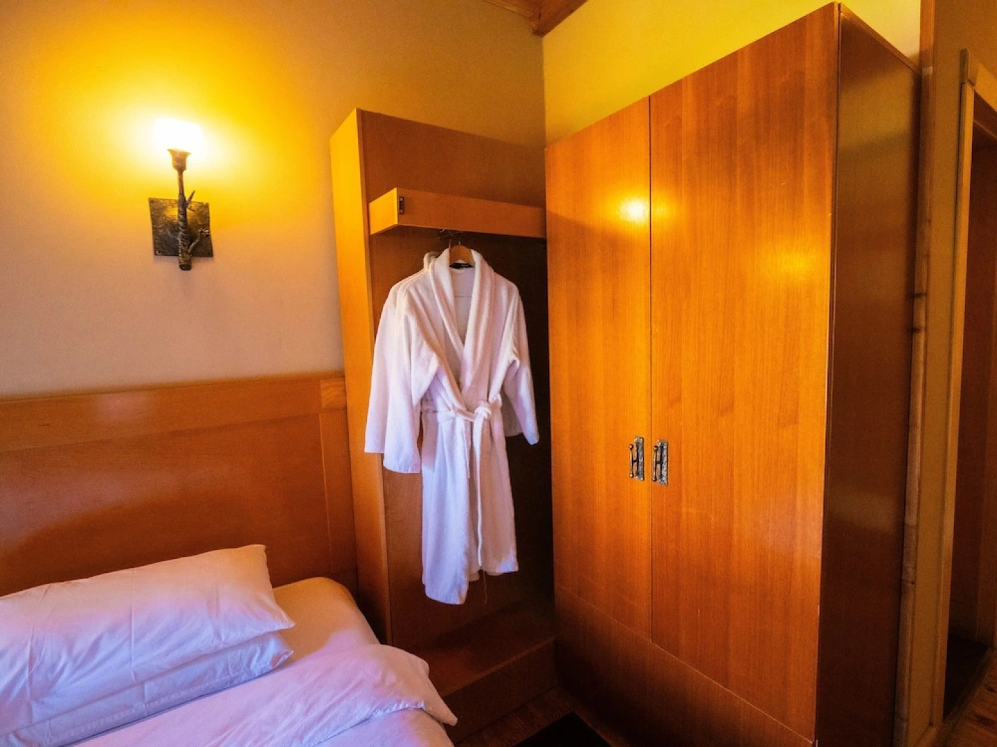 Natyral Razma Resort