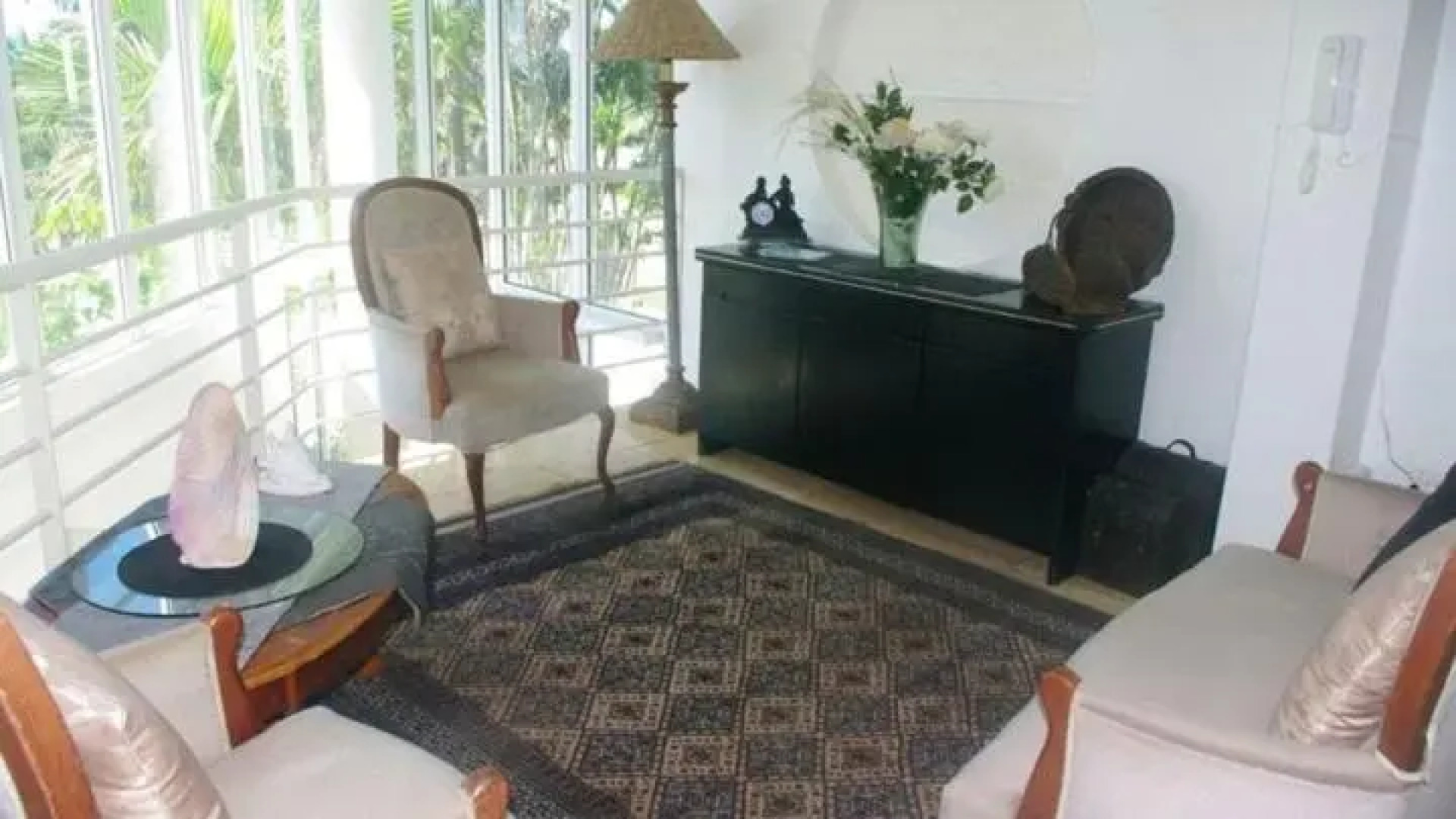 Thoko-Zani Beach House