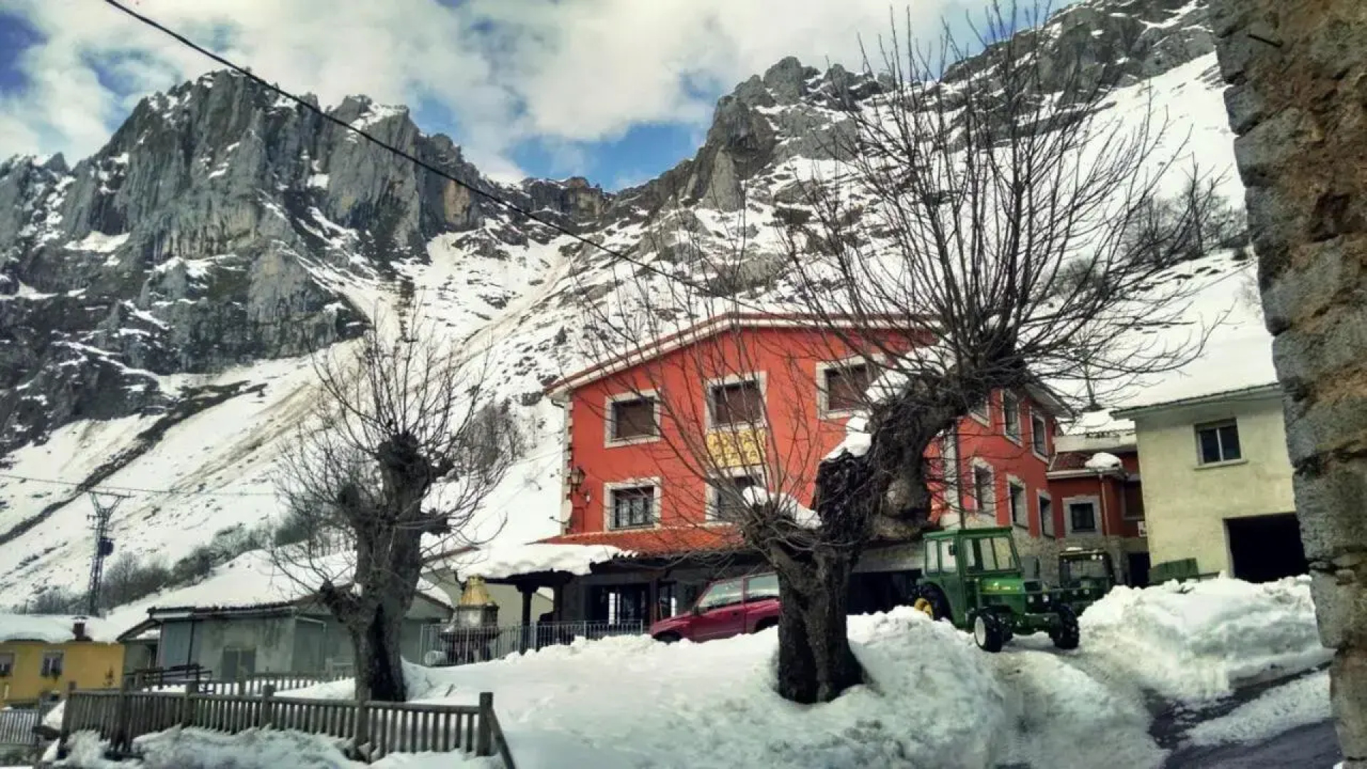 Hostal la Plaza