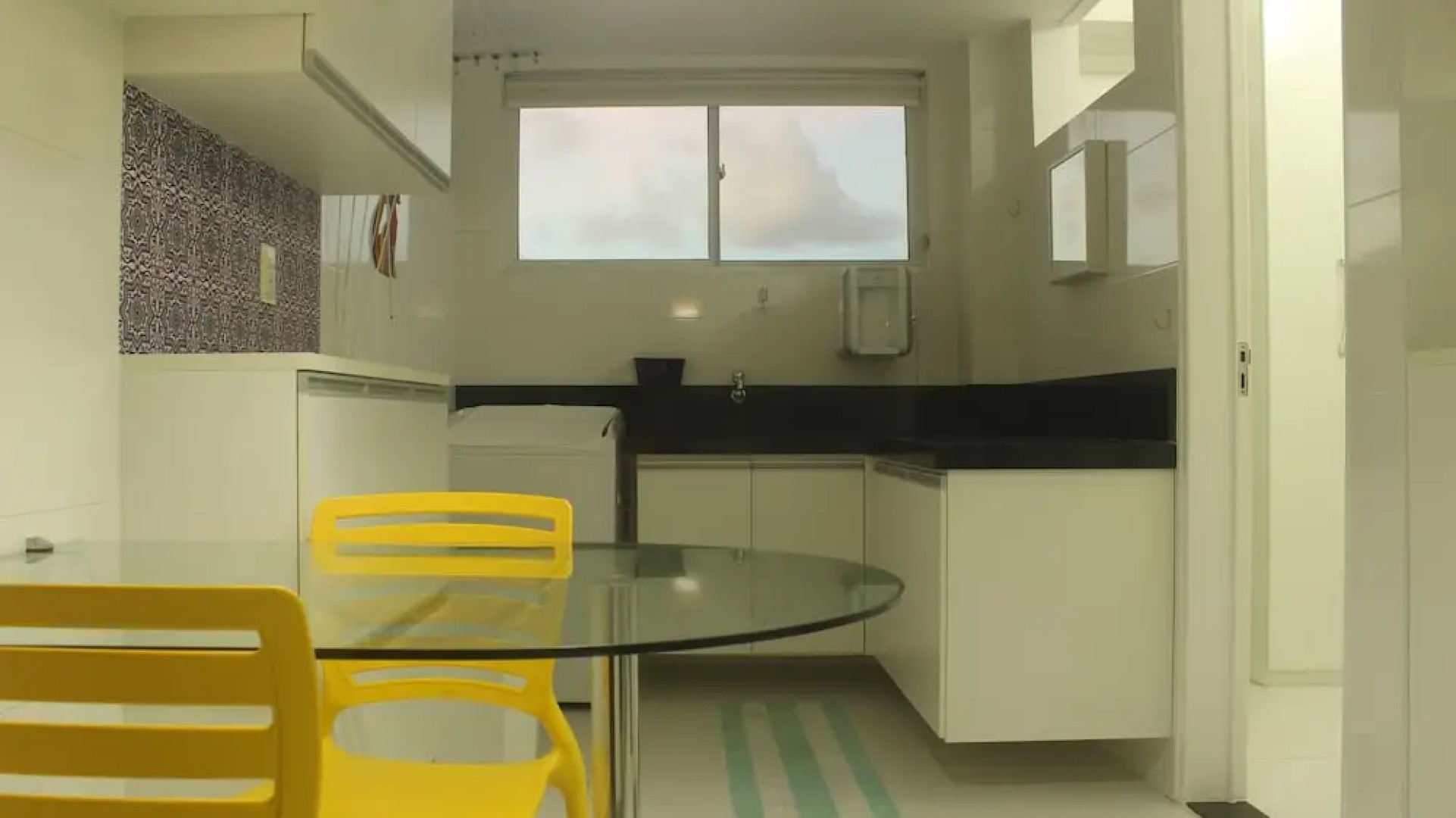 Apartamento Completo em Intermares