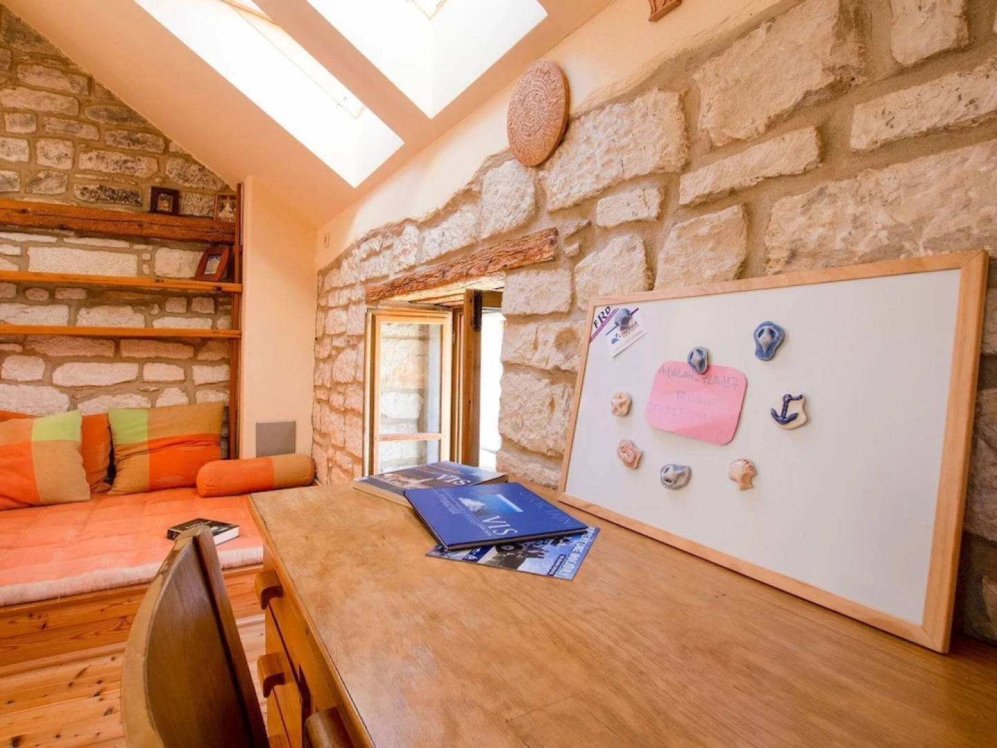 Tranquil Apartment in Marine Zemlje Near Stiniva Beach