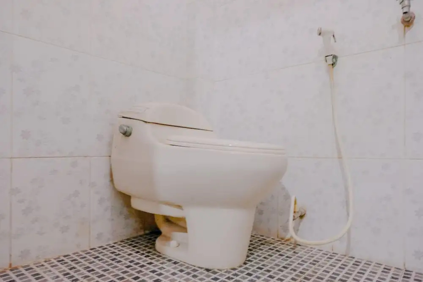 Spot On 1761 Hotel Dirgahayu