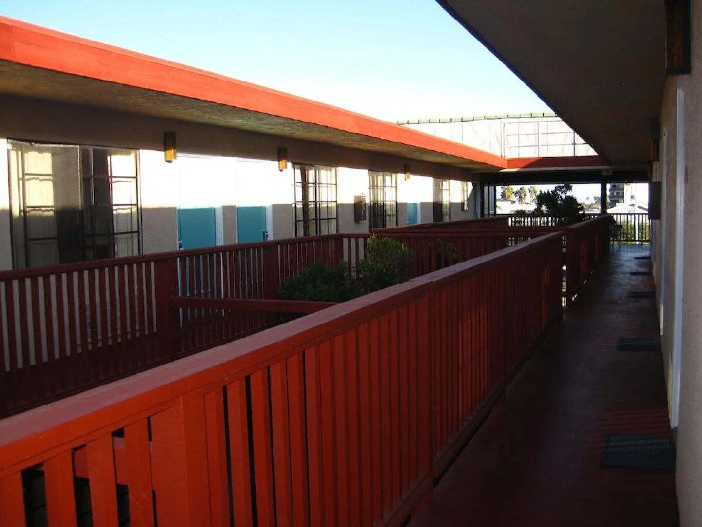 Sunrise Inn San Diego