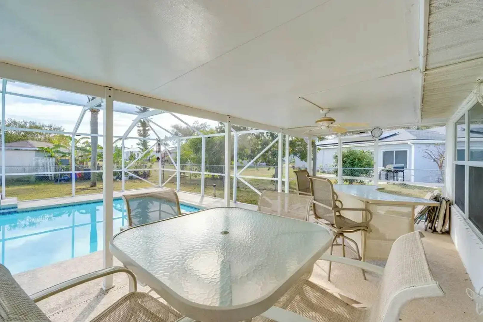 4 Mi to Warm Mineral Springs: Canal-front Getaway