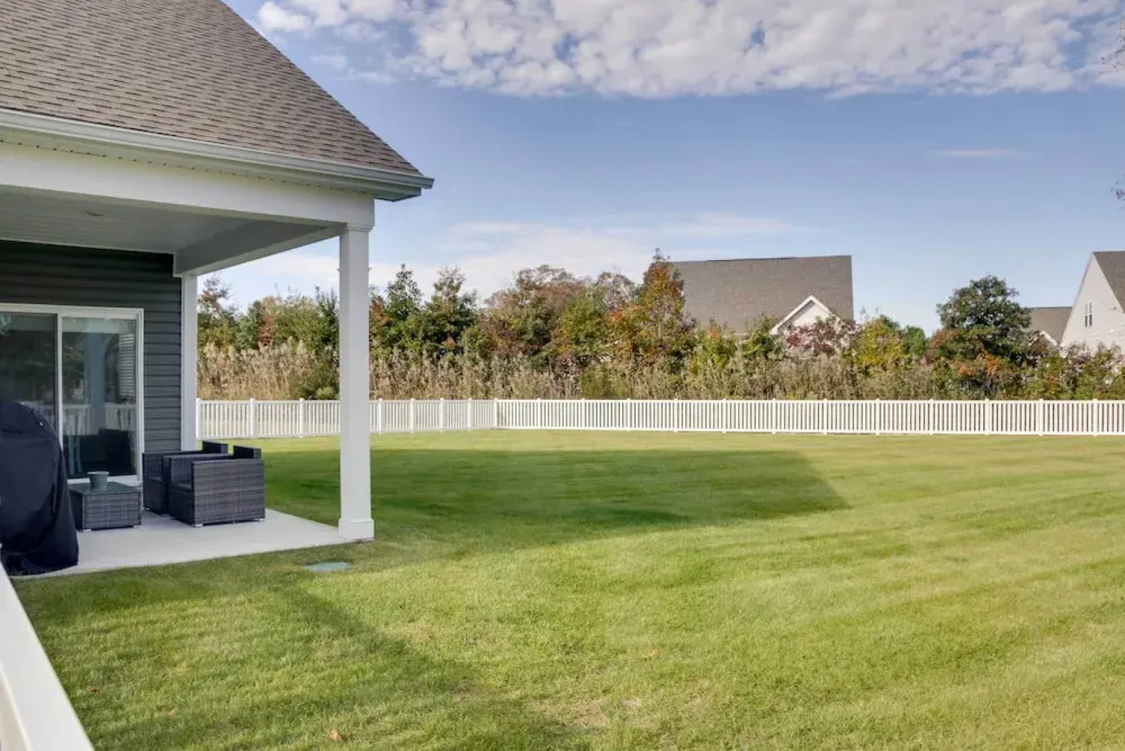 3 Mi to Bethany Beach: Ocean View Home w/ Patio