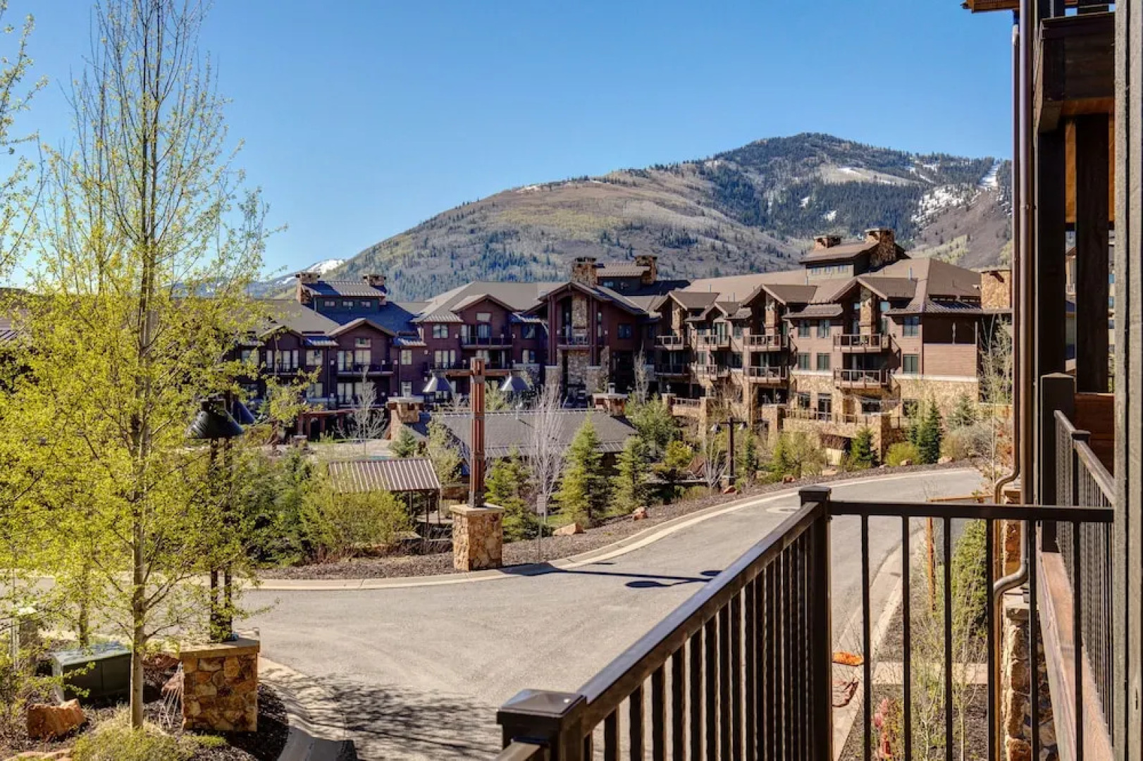 4221 Willow Draw Road Condo Unit 303