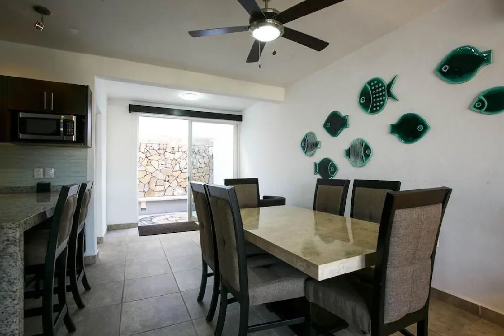 Los Amores 12 3 BR by Casago