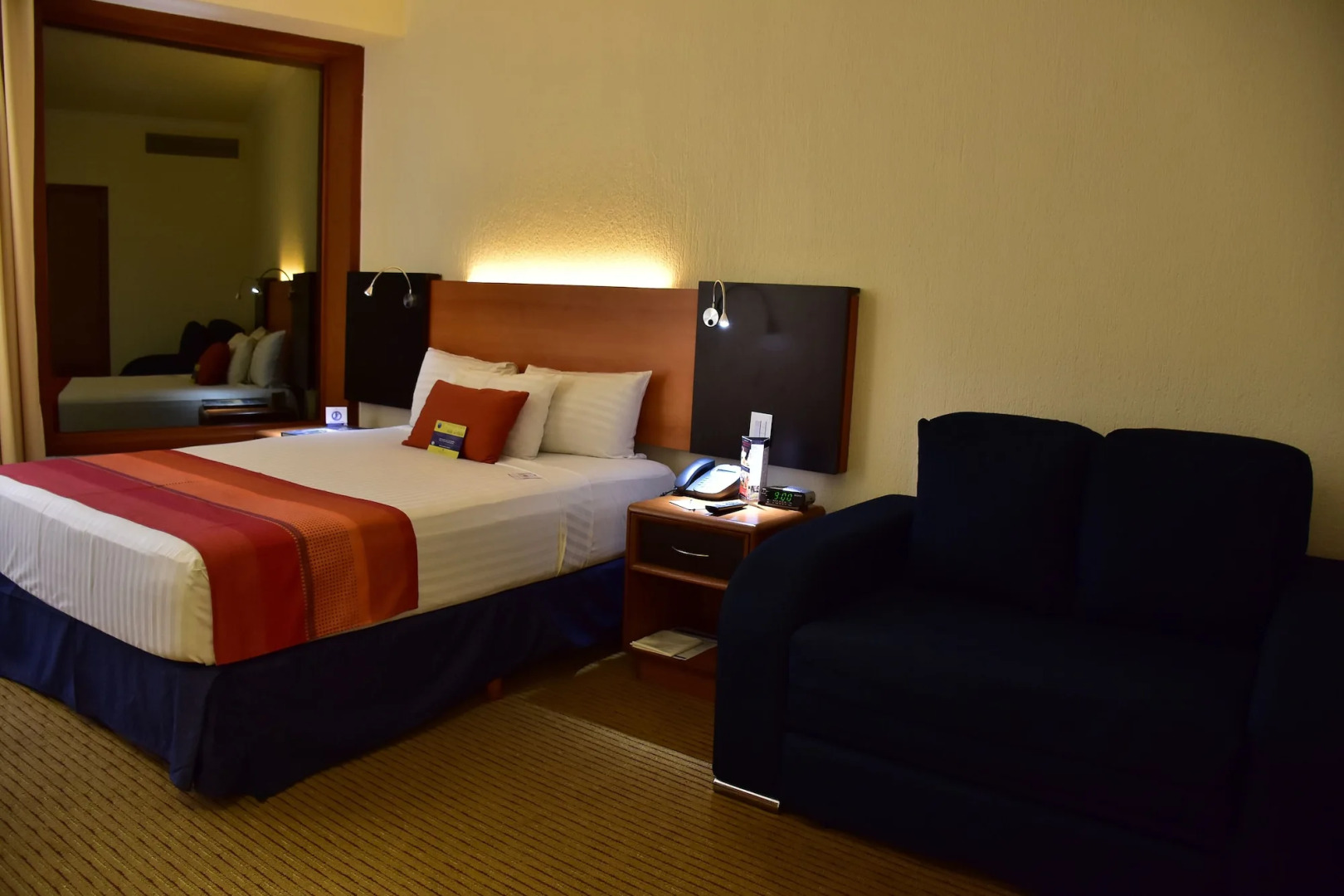 Guadalajara Plaza Expo Business Class