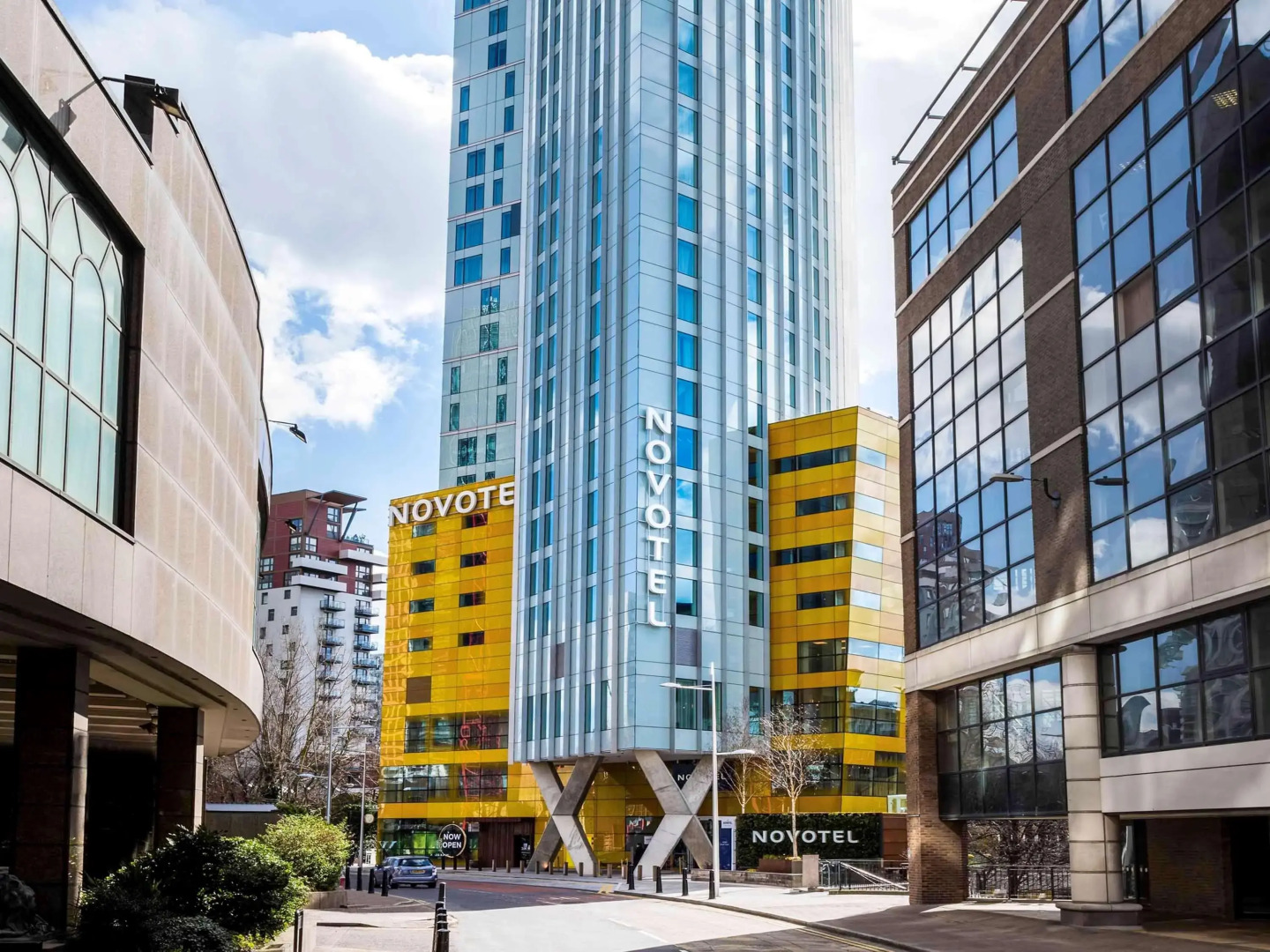 Отель Novotel London Canary Wharf 