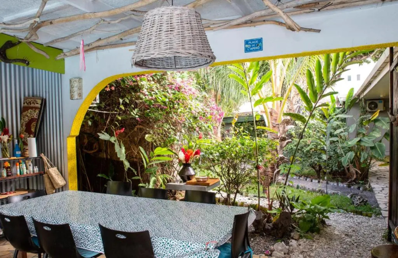 Fare Rearea à Papeete