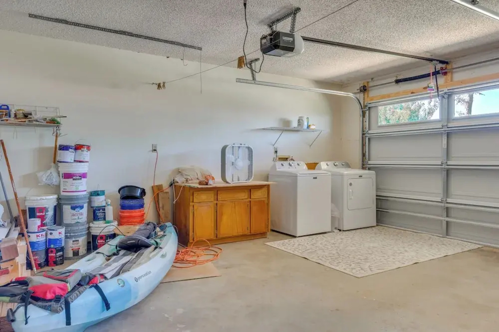 Bayfront Gem: Patio & Fire Pit in Pensacola