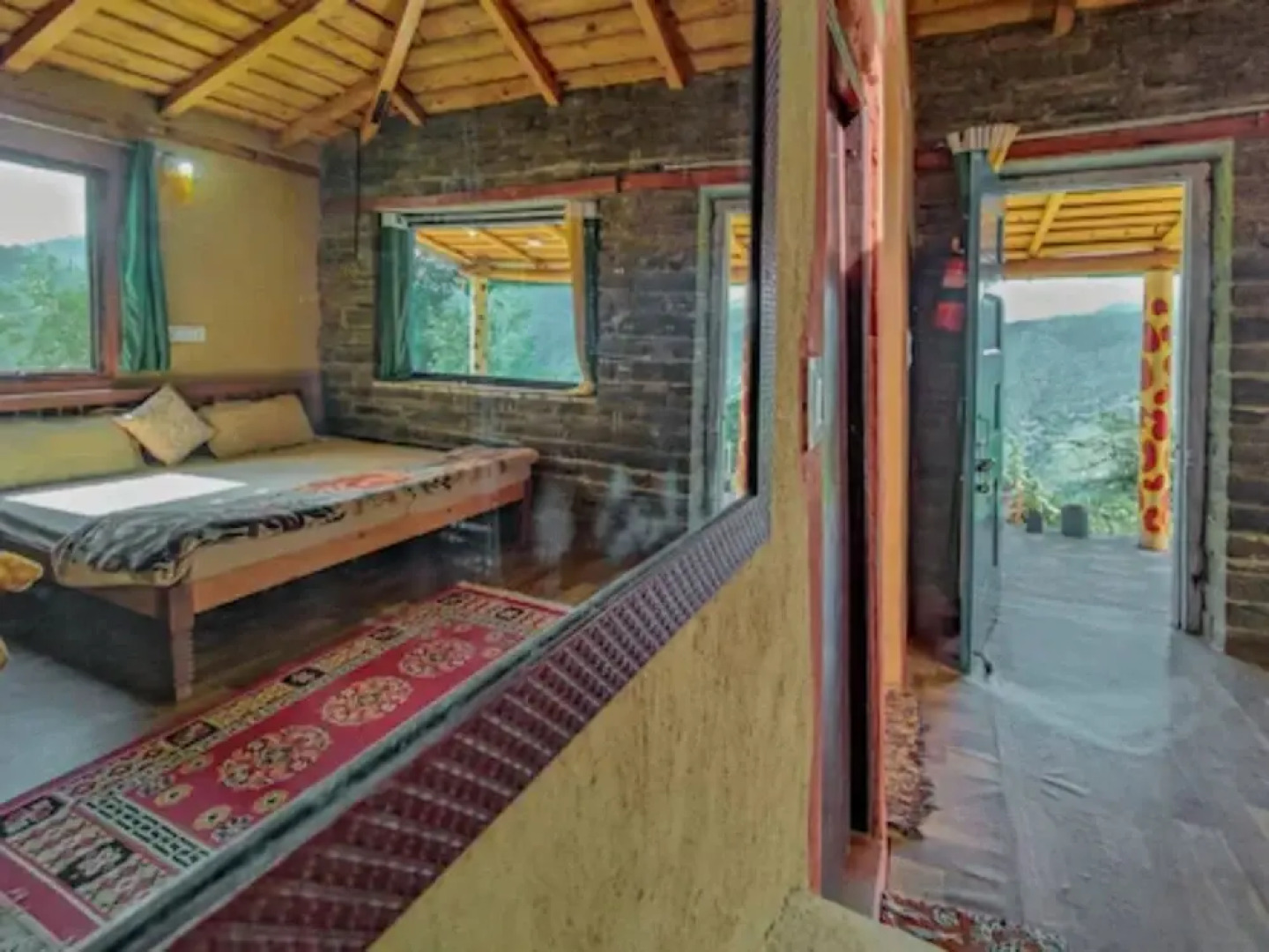 Goroomgo Lalit Homestay Almora