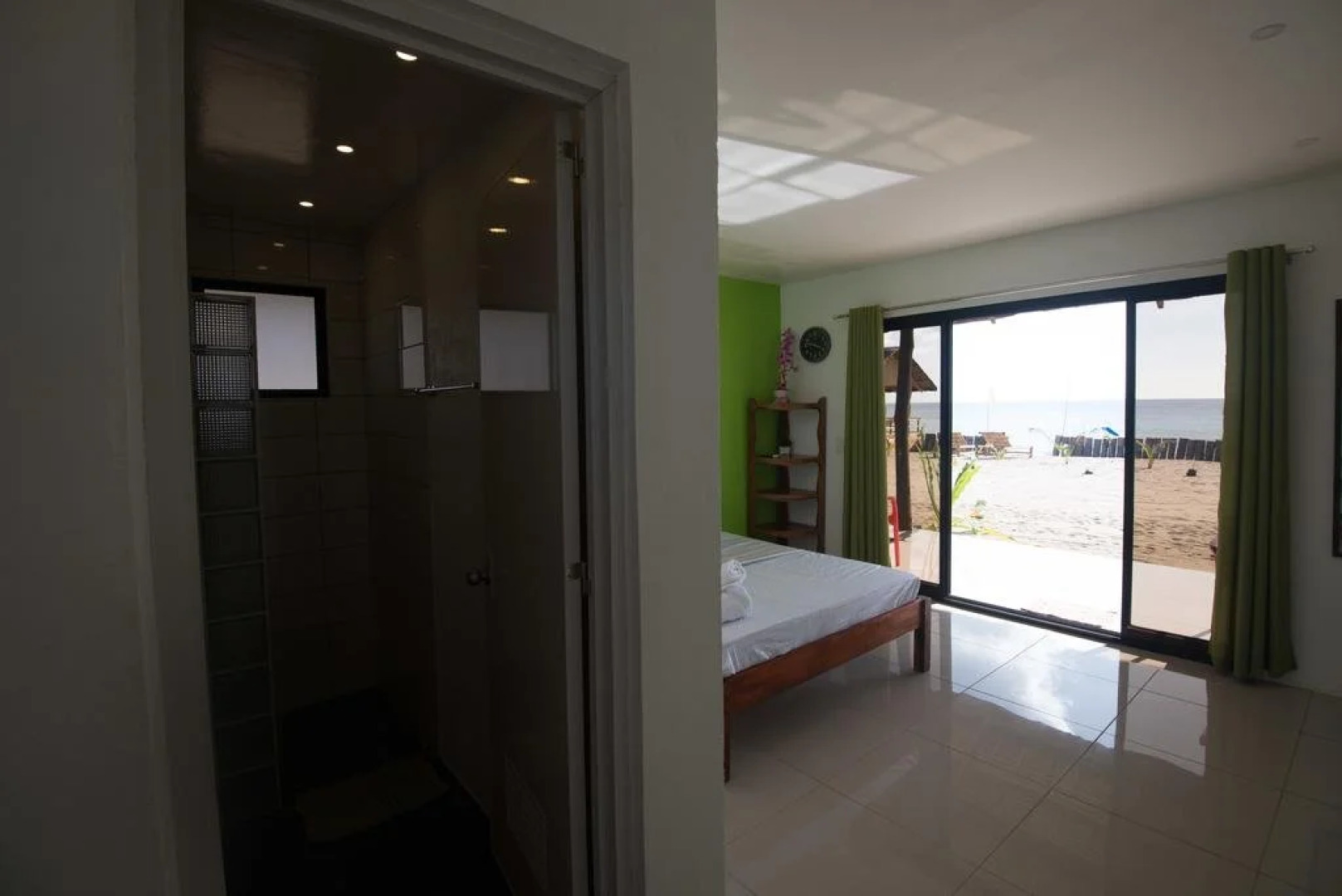 Footprints Beach Resort