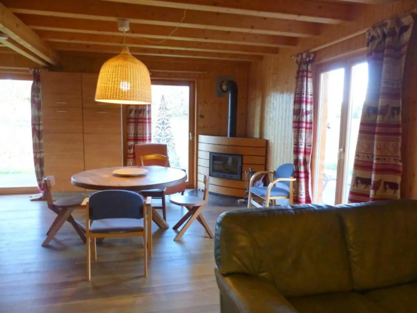 Gîte Louchy-Montfand, 4 pièces, 7 personnes - FR-1-489-151