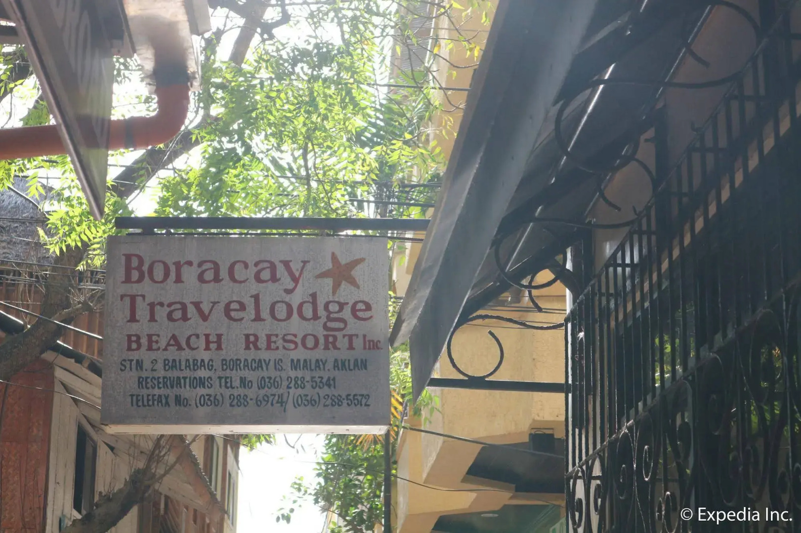 Boracay Travelodge Beach Resort