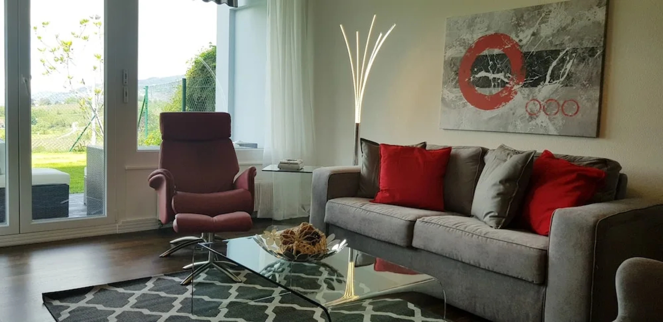 la Terrasse lake view apartment