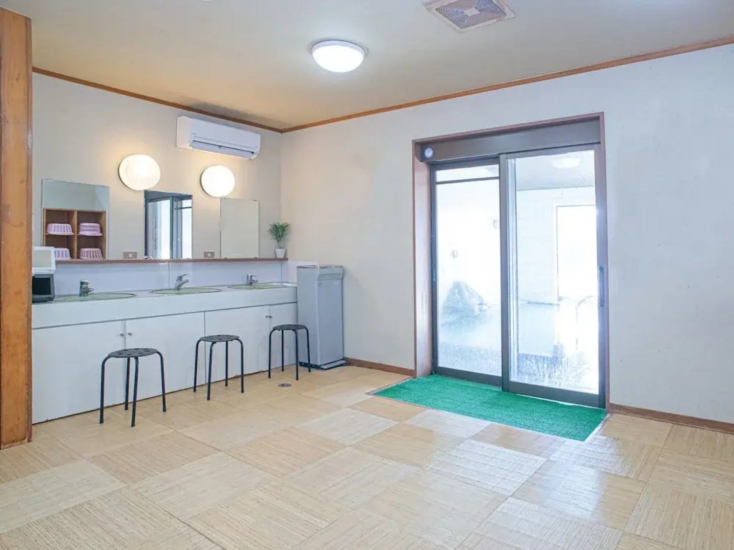 OYO Ryokan Koriyama Mihota Onsen