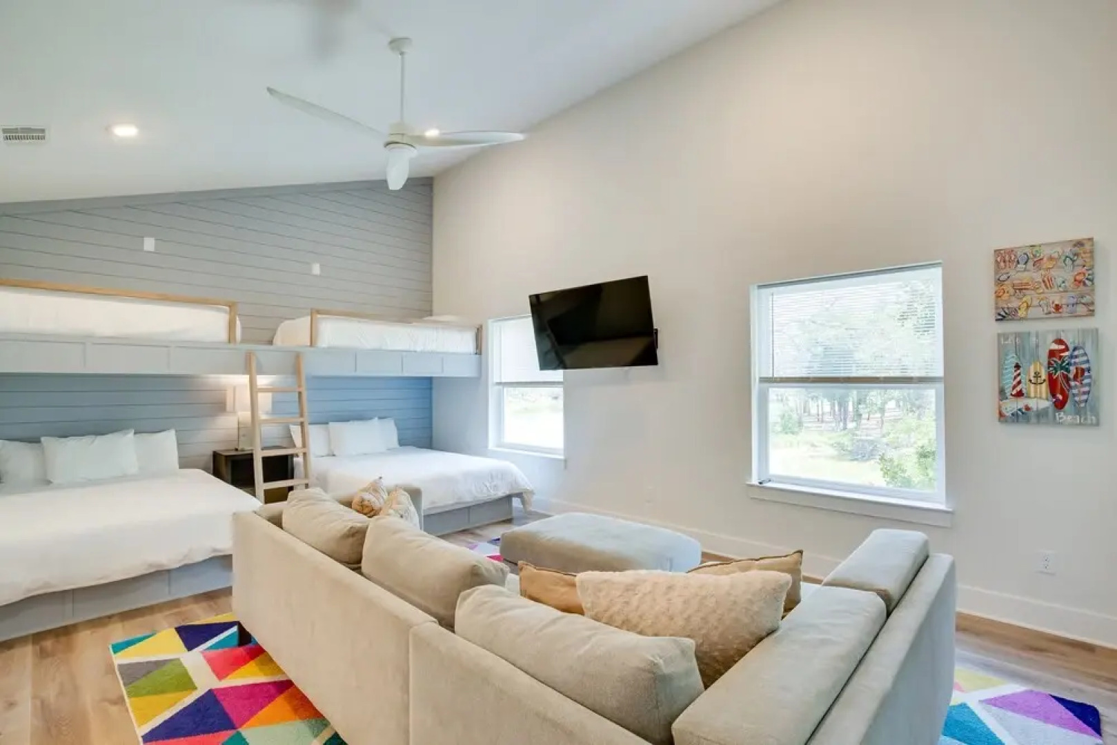 Luxe Waterfront Home in Malakoff w/ Pool + Hot Tub