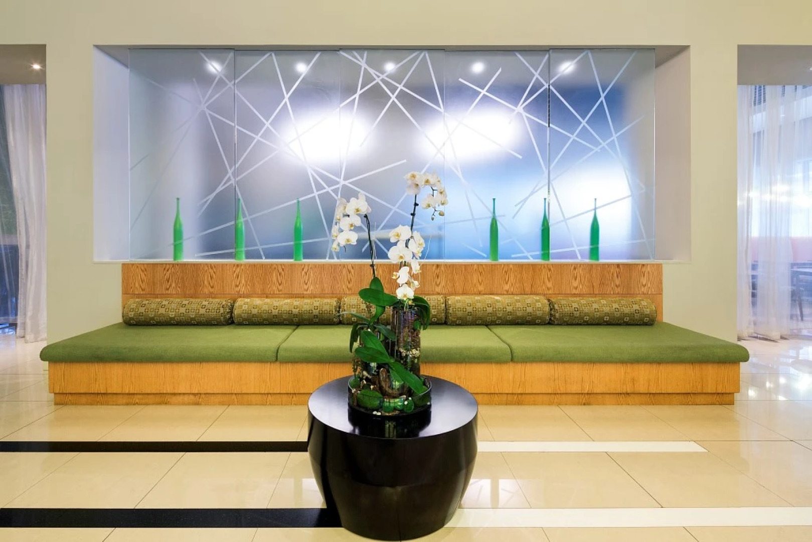 Отель ibis Deira Creekside Dubai