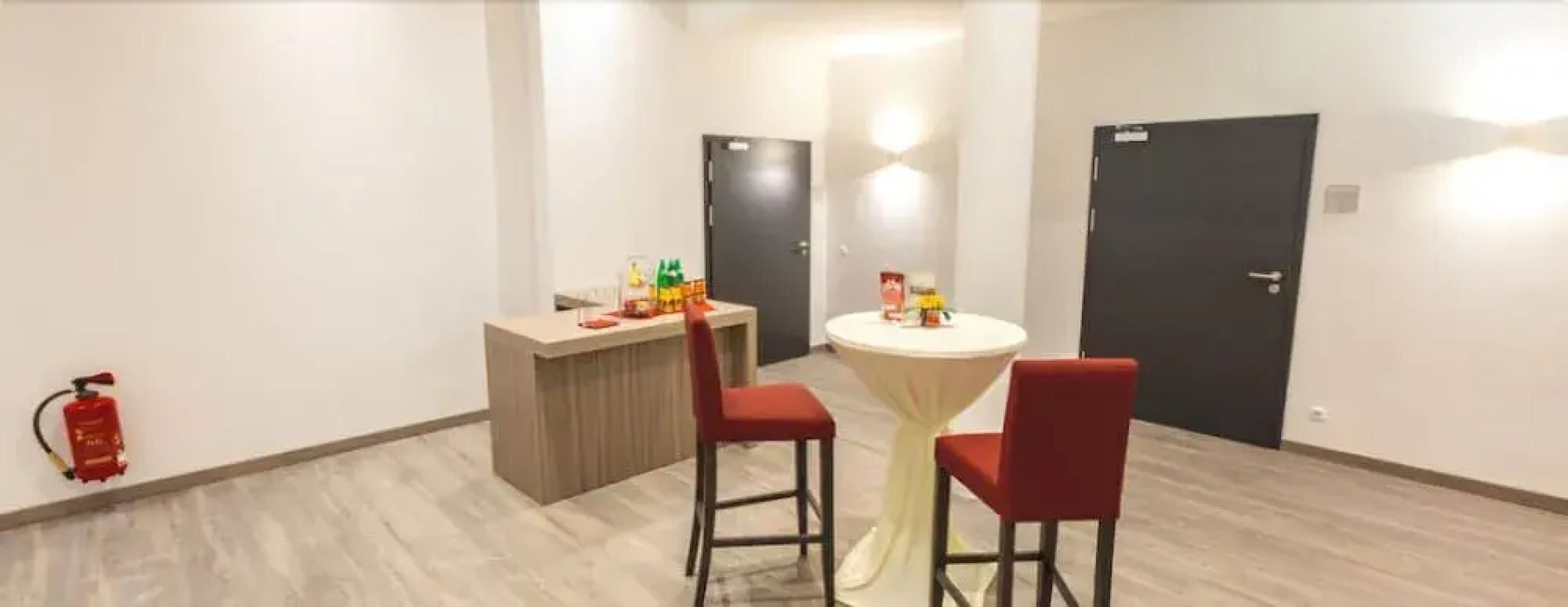 Ruhr Inn Hotel & Hostel